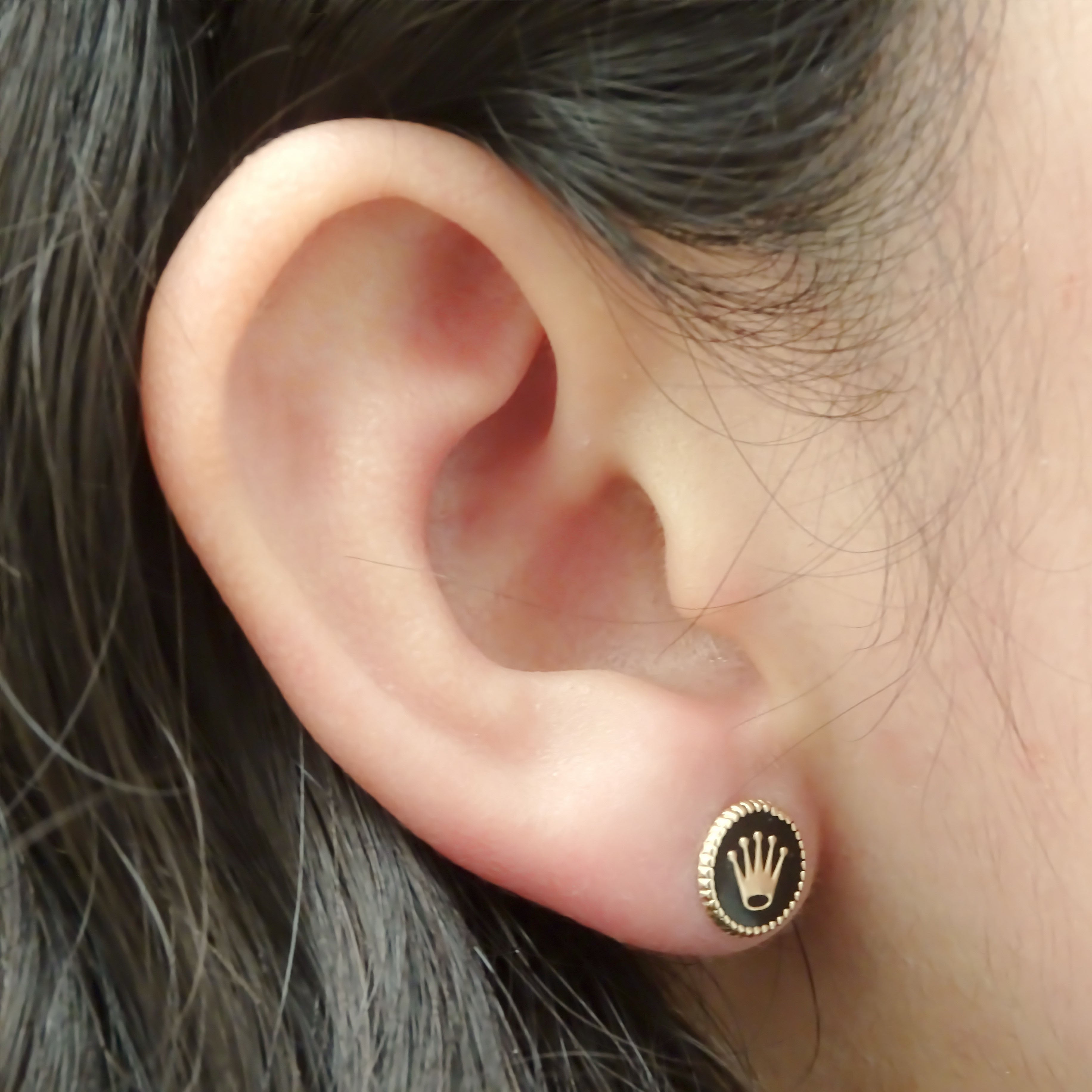 Amor Eterno - Broqueles Corona Botón Aretes / Oro 10k