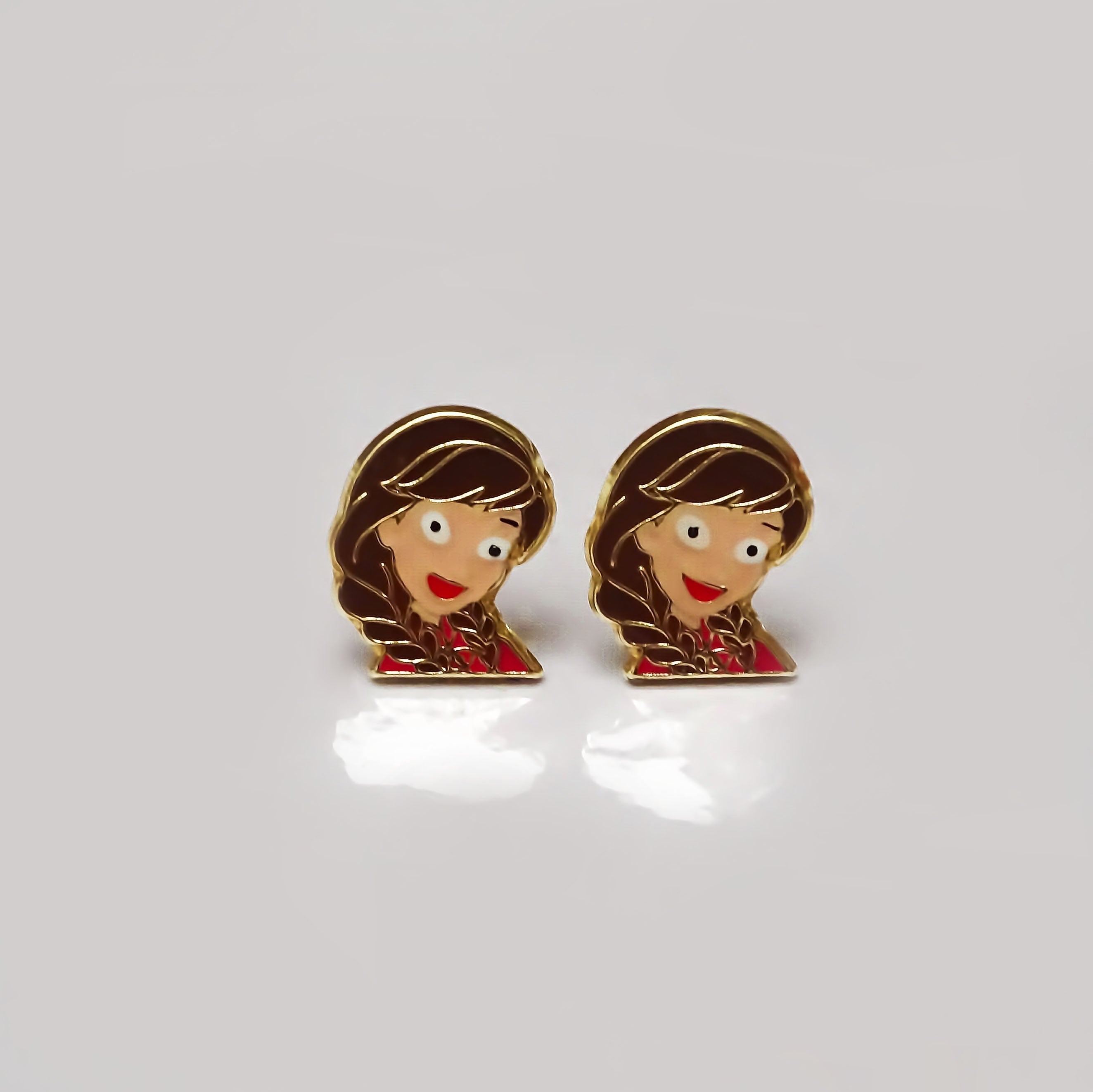 Amor Eterno - Broqueles Ana Frozen / Aretes Oro 10k