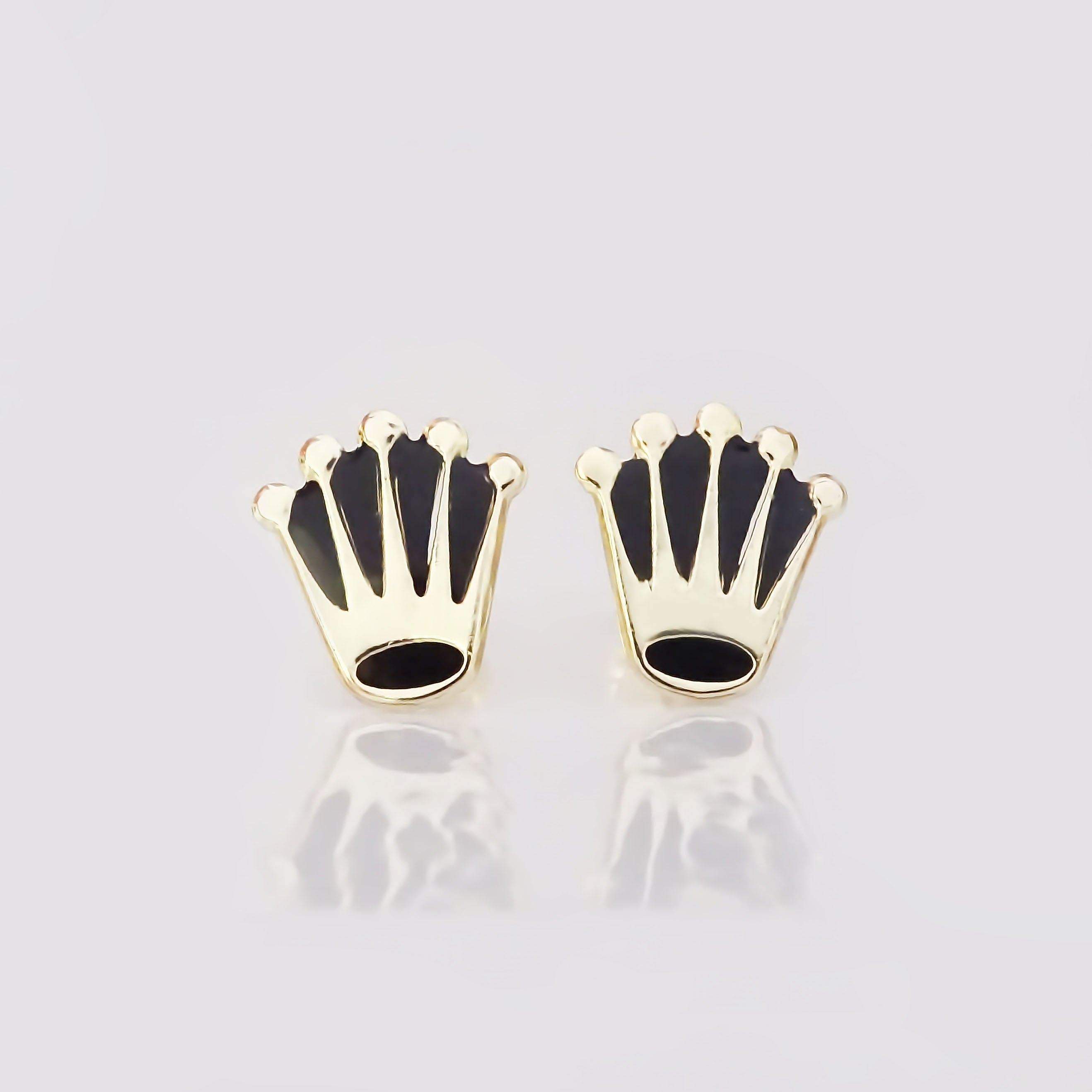 Amor Eterno - Broqueles Corona Esmaltada / Aretes / Oro 10k