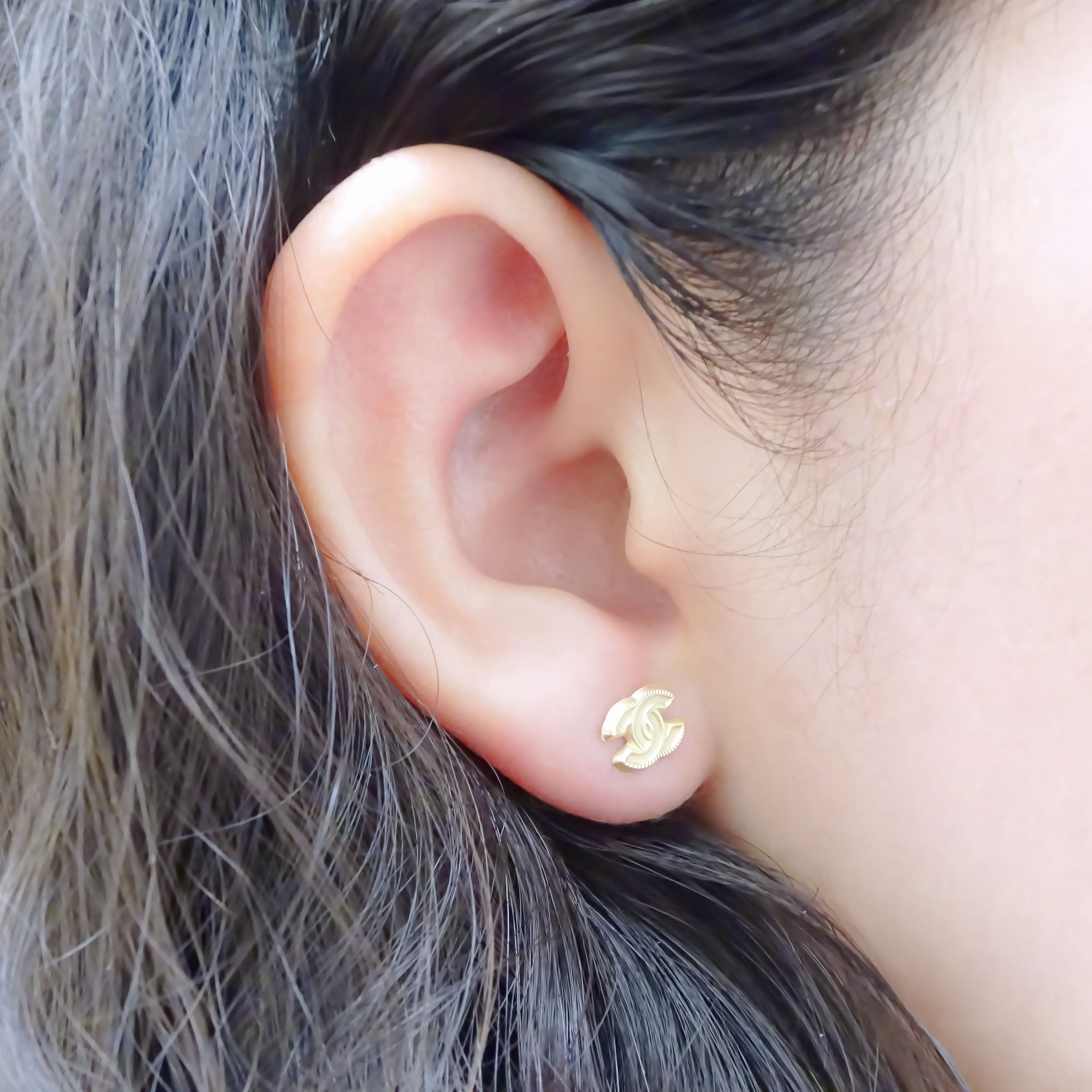 Amor Eterno - Broqueles Cc Facetado Aretes / Oro 10k