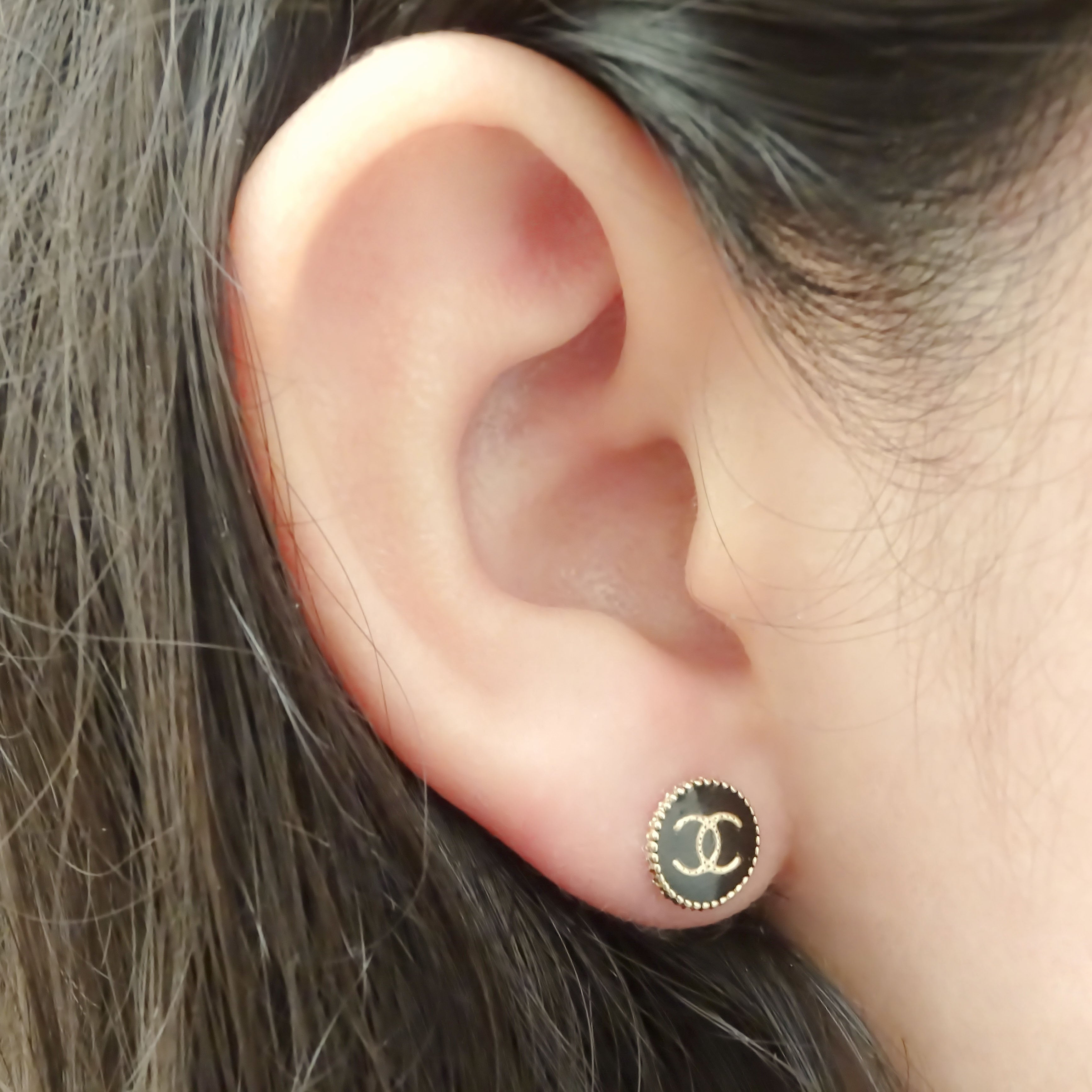 Amor Eterno - Broqueles Cc Botón Aretes / Oro 10k