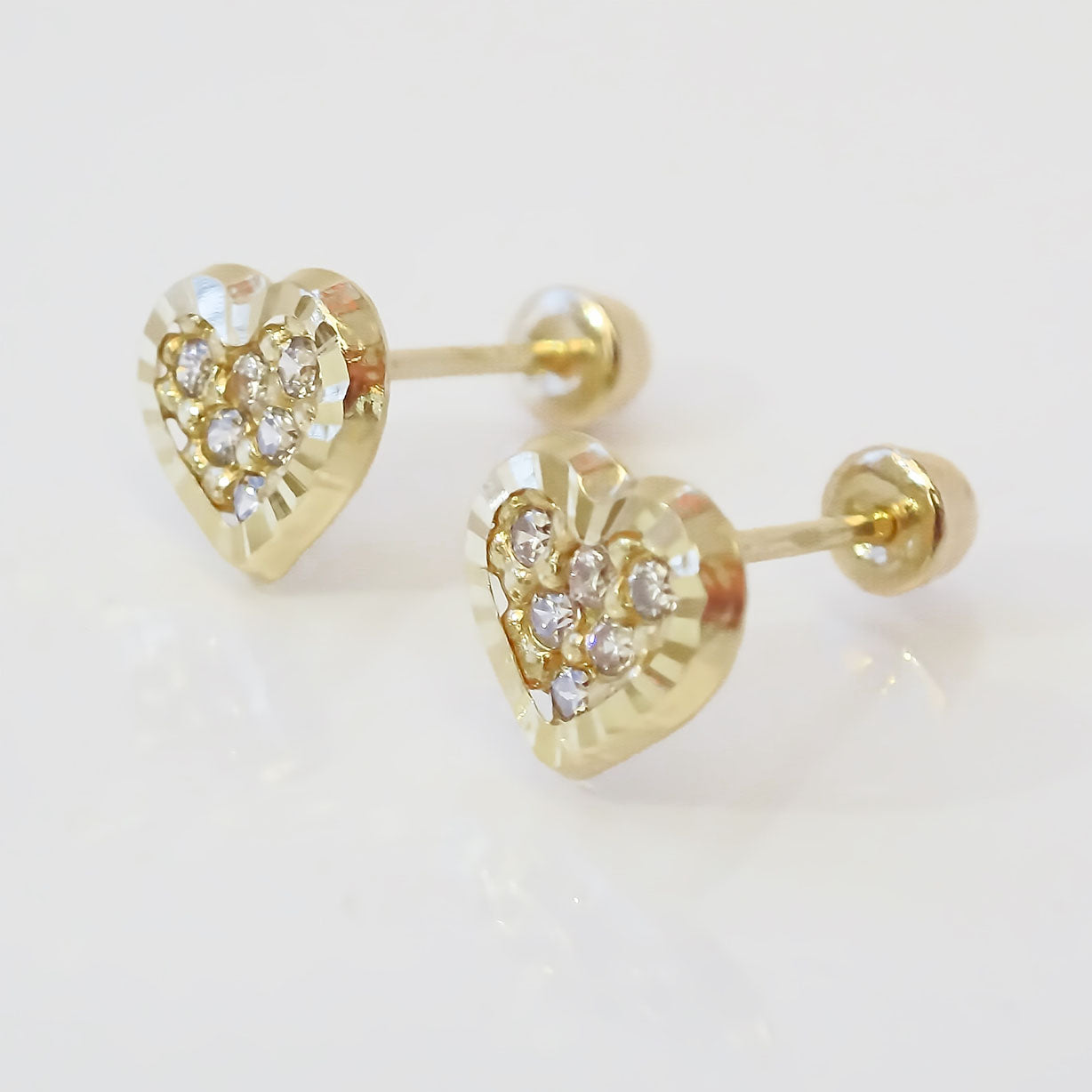 Amor Eterno - Broqueles Corazón / Aretes / Oro Sólido 10k