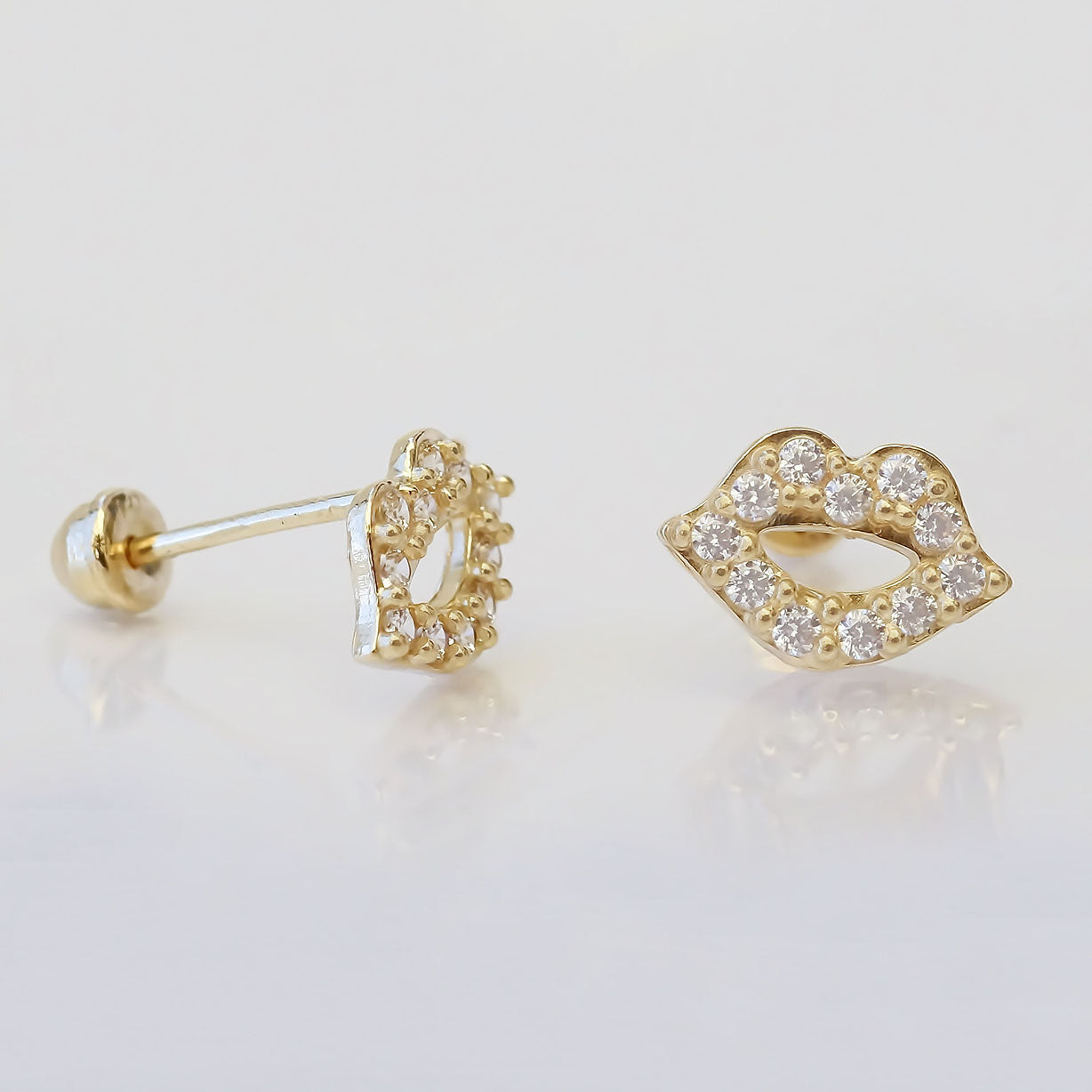 Amor Eterno - Broqueles Sexy Kiss / Aretes / Oro 10k