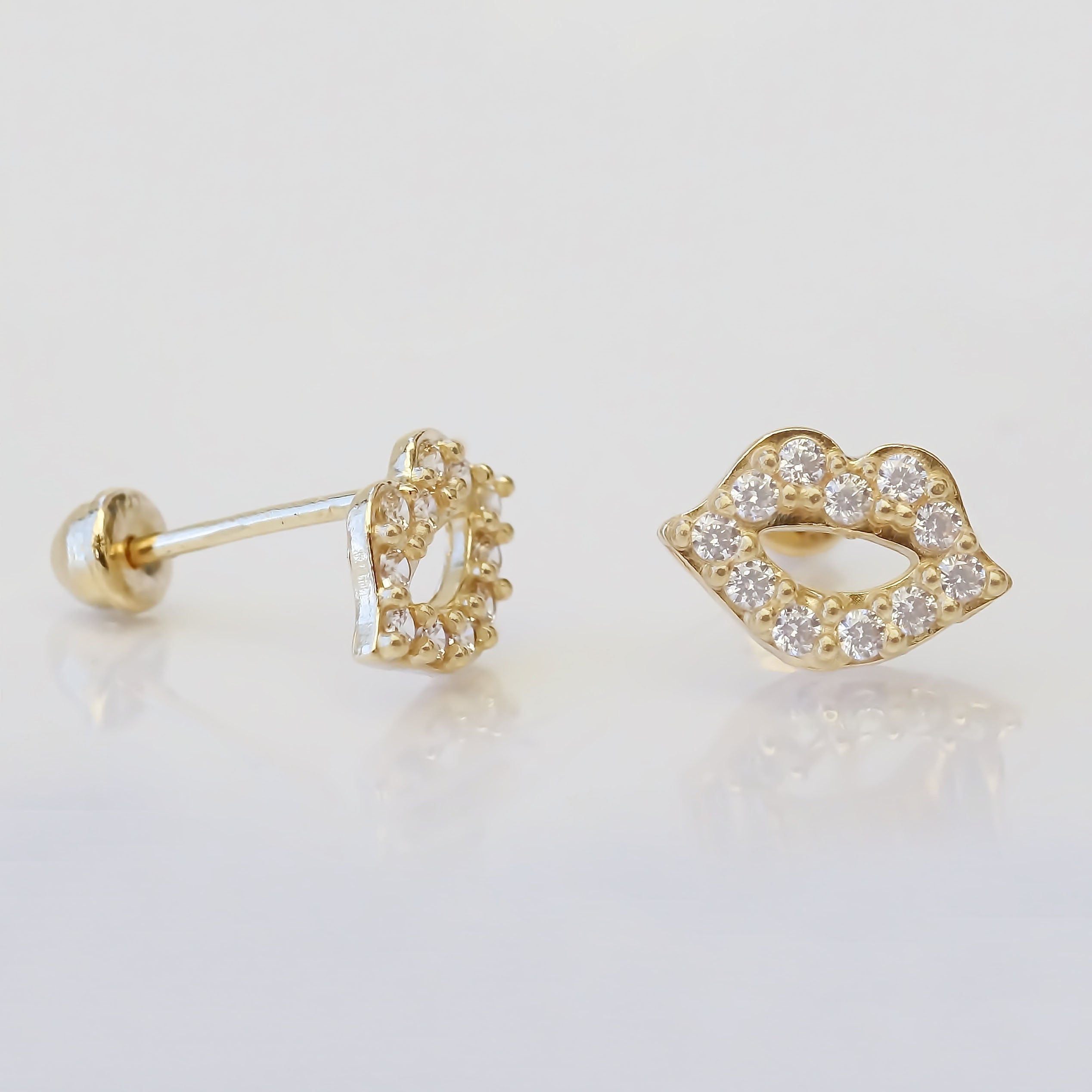 Amor Eterno - Broqueles Sexy Kiss / Aretes / Oro 10k