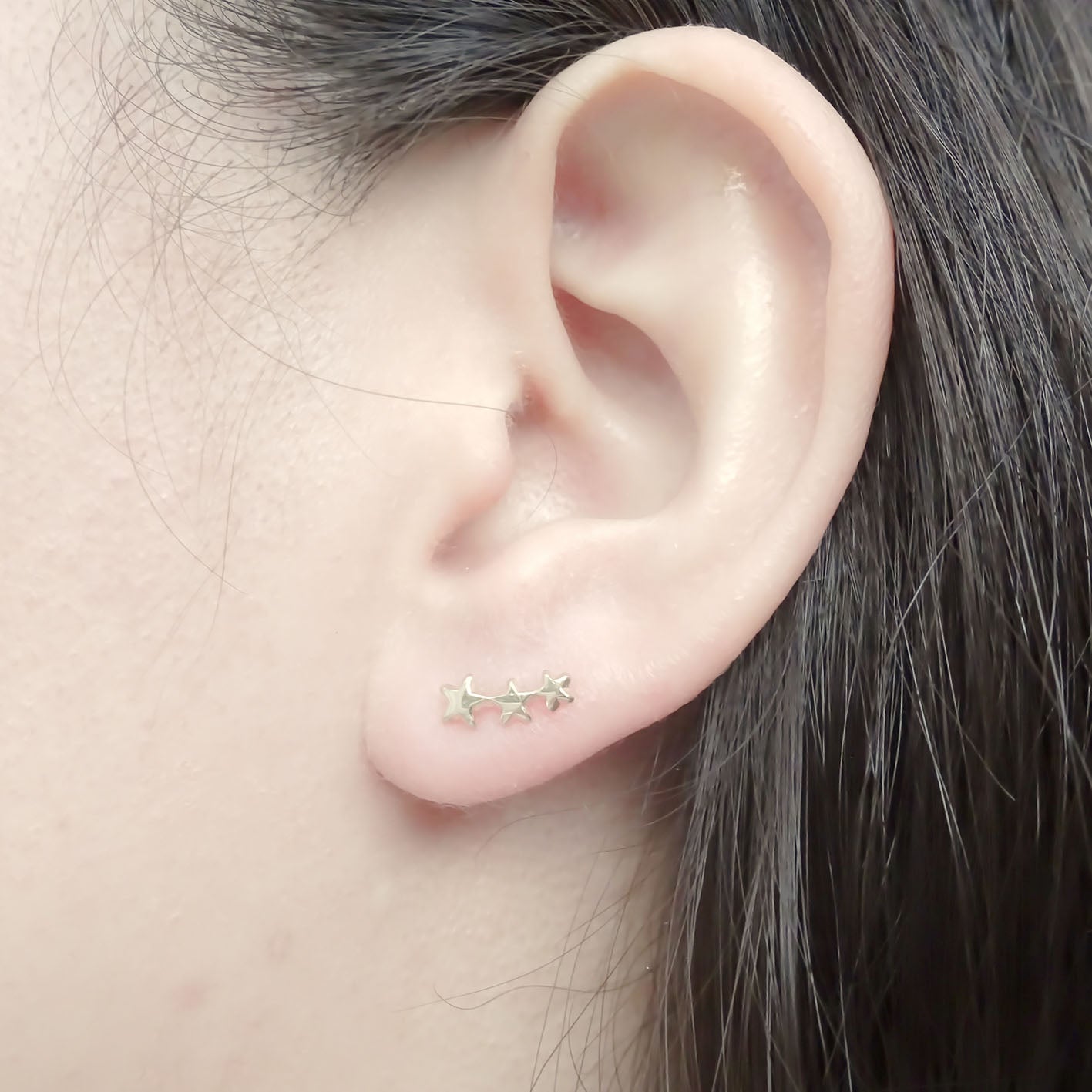 Amor Eterno - Broqueles Estrella Fugaz 3 / Aretes / Oro 10k