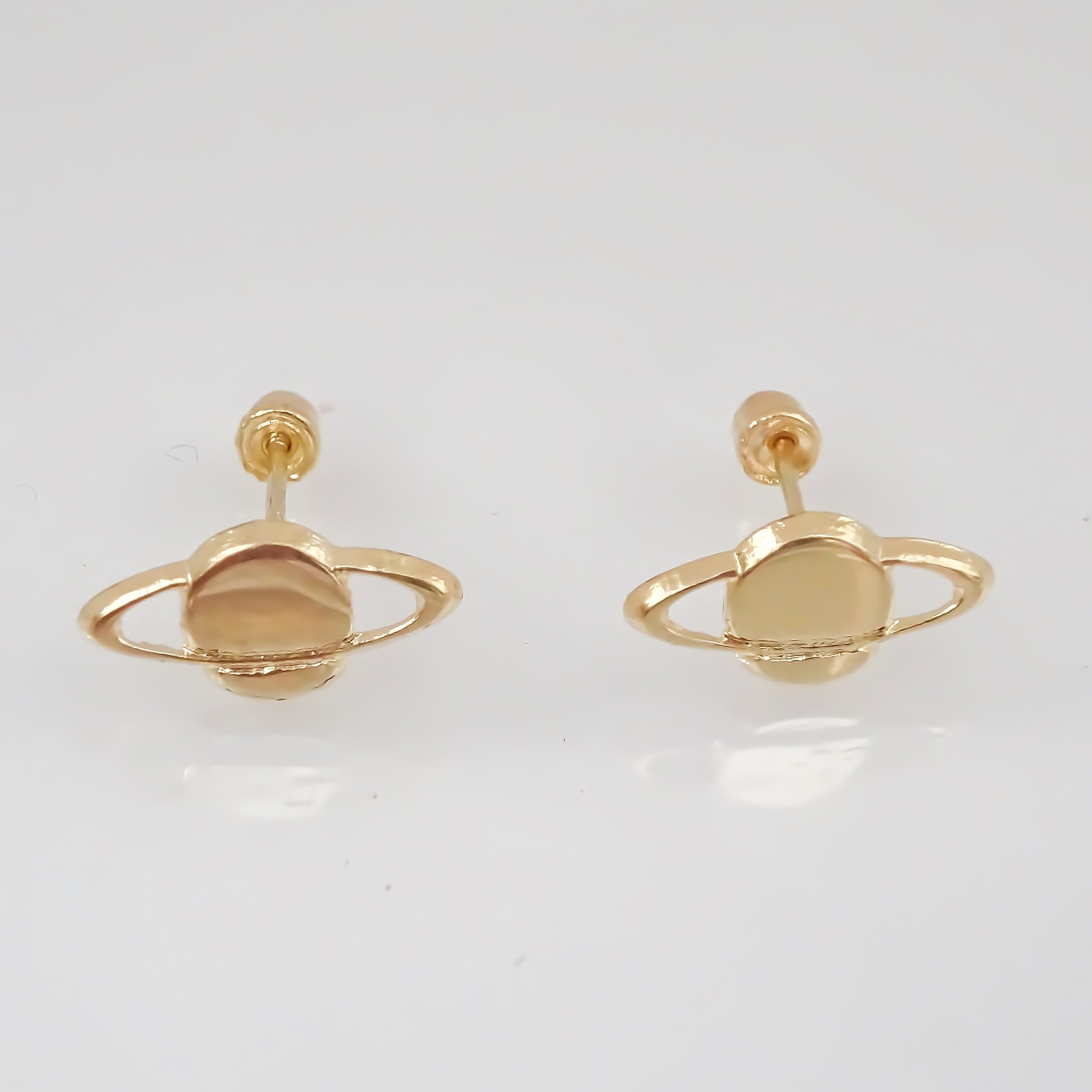 Amor Eterno - Broqueles / Saturno Planeta / Aretes / Oro 10k