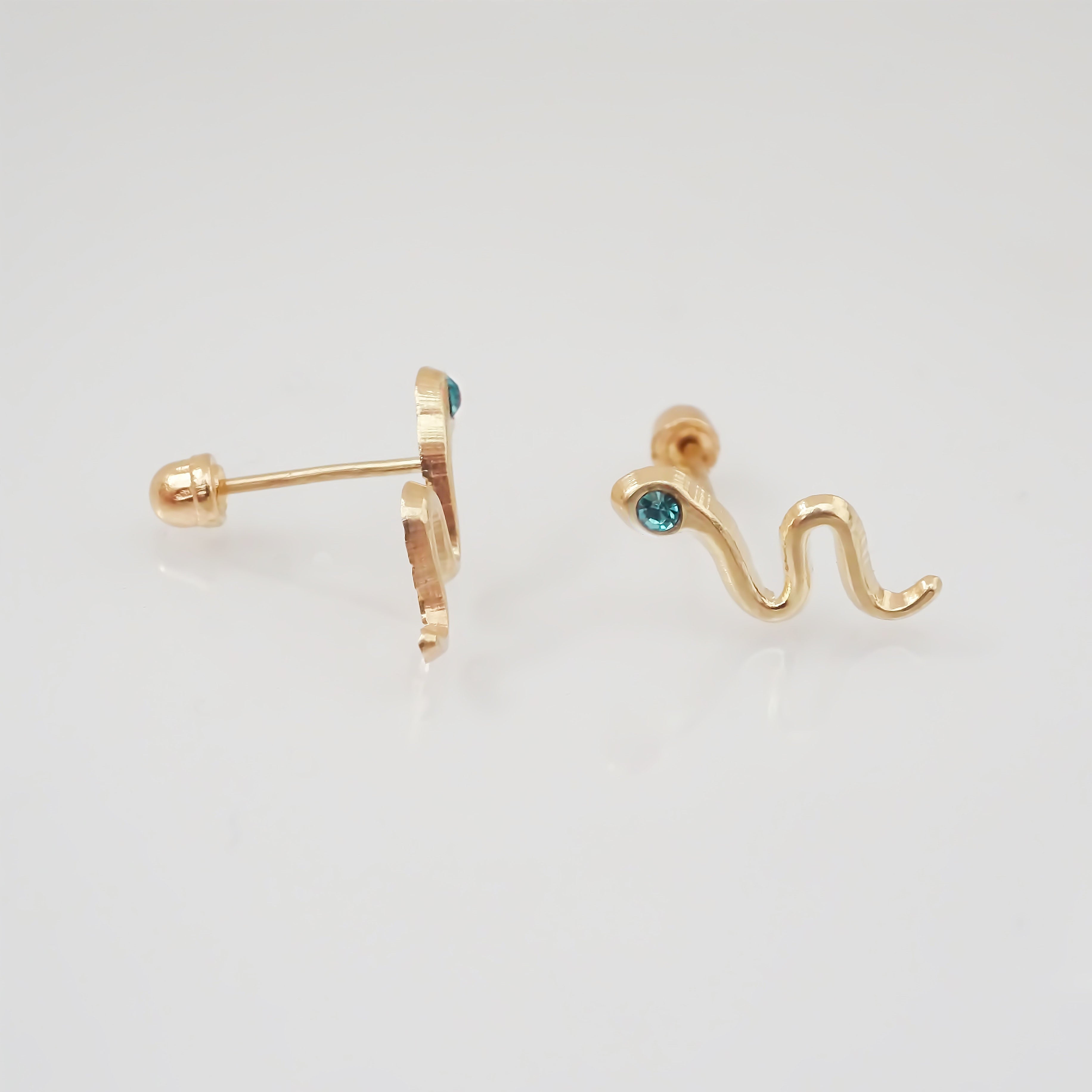 Amor Eterno - Broqueles Serpiente Vibora / Aretes / Oro 10k / Verde