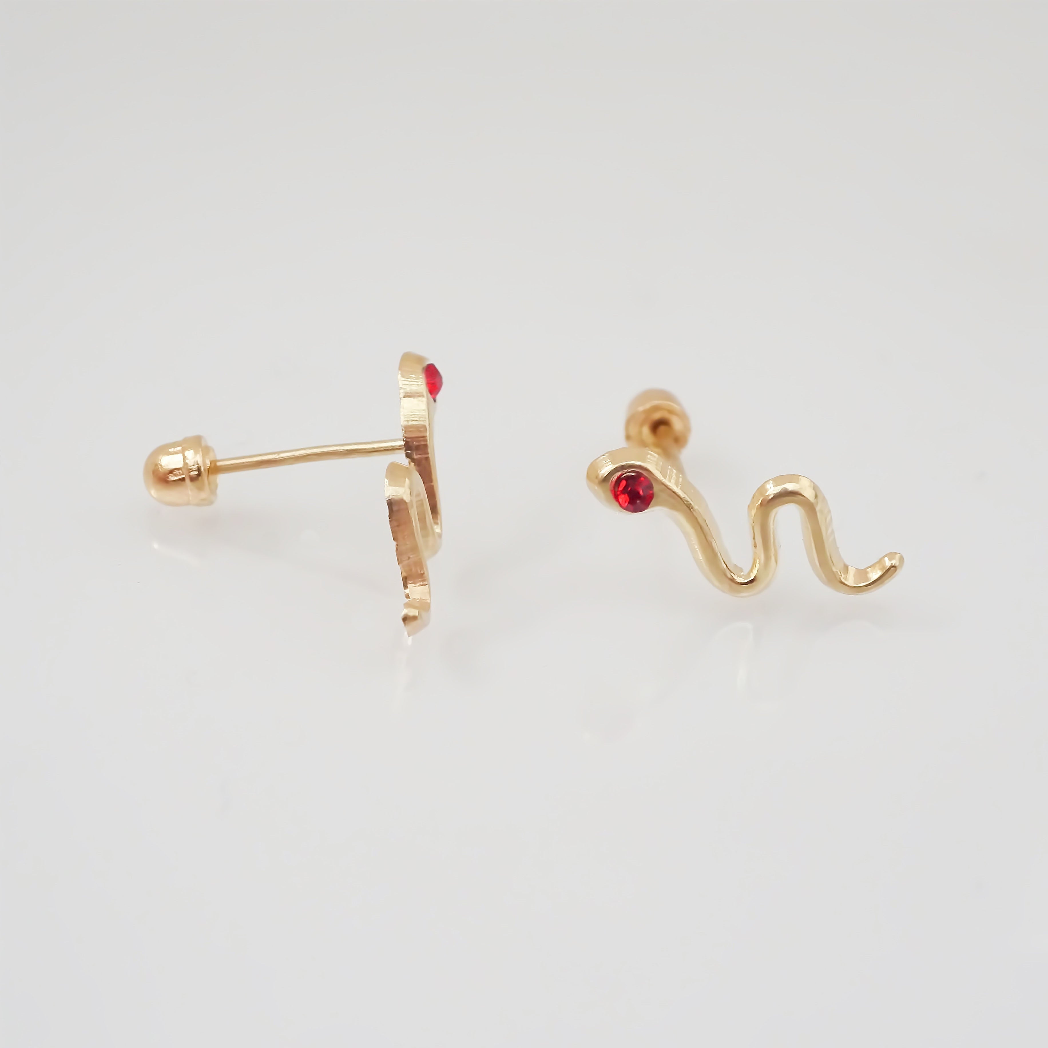 Amor Eterno - Broqueles Serpiente Vibora / Aretes / Oro 10k / Rojo