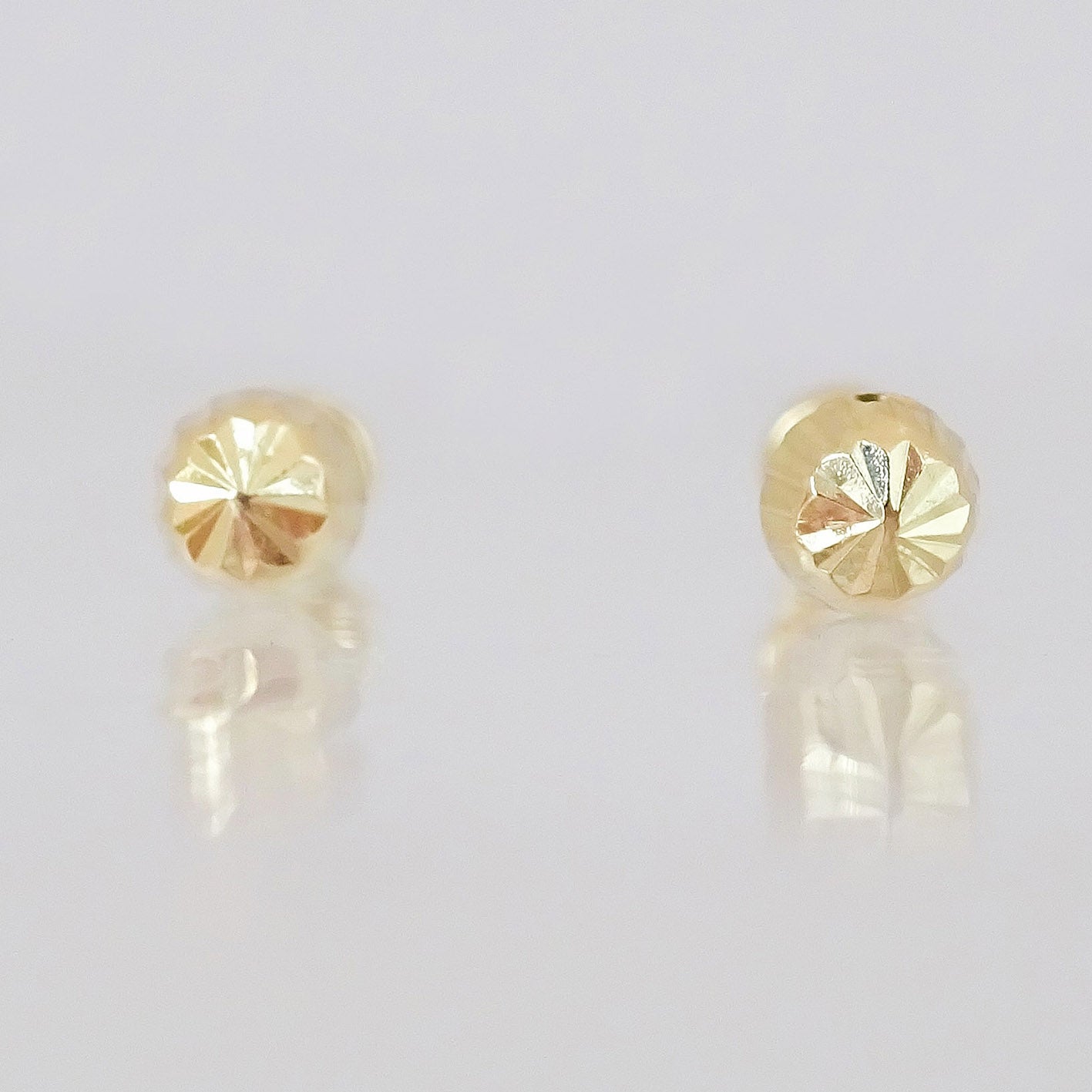 Amor Eterno - Broqueles Hongo Diamantado Bebé Aretes Oro 10k