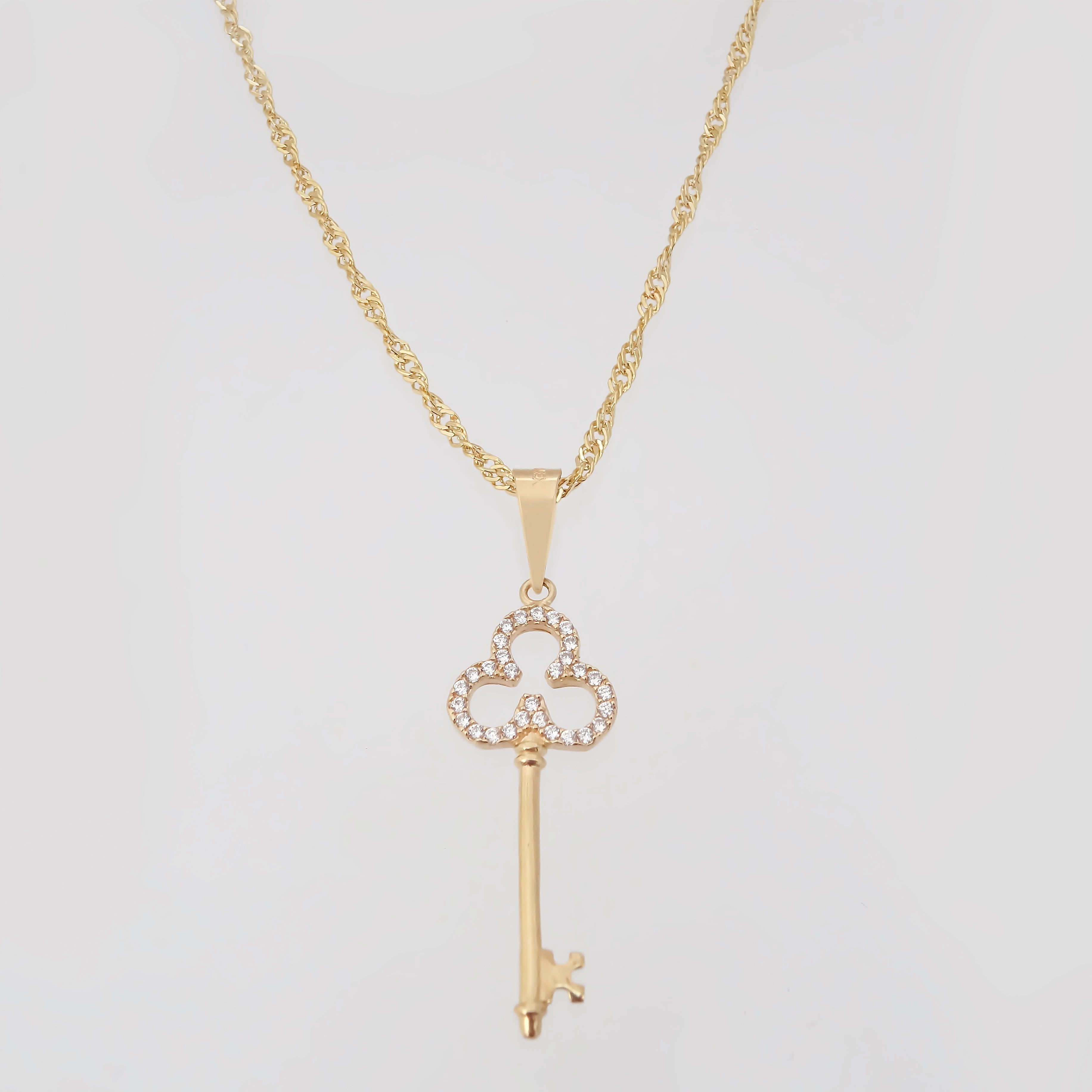 Amor Eterno - Dije Llave Diamante / Oro 10k Solido