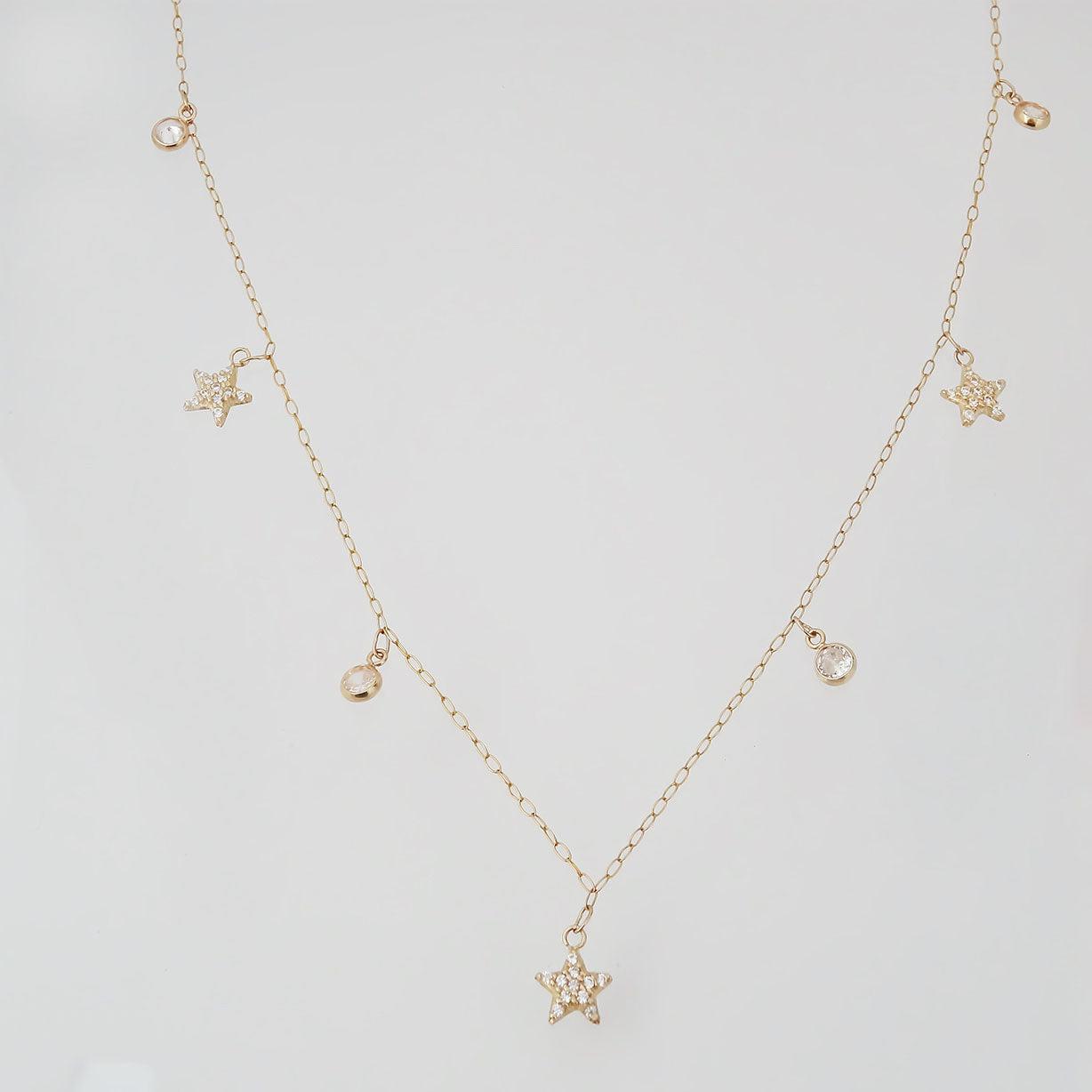 Amor Eterno - Gargantilla Estrella Diamante / Oro Sólido 10k
