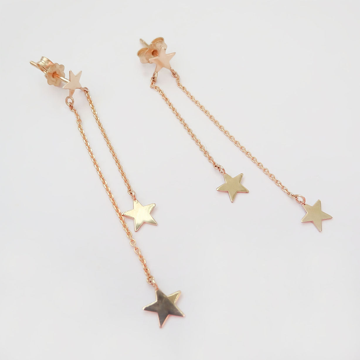 Amor Eterno - Aretes Largos Estrella / Oro Sólido 10k