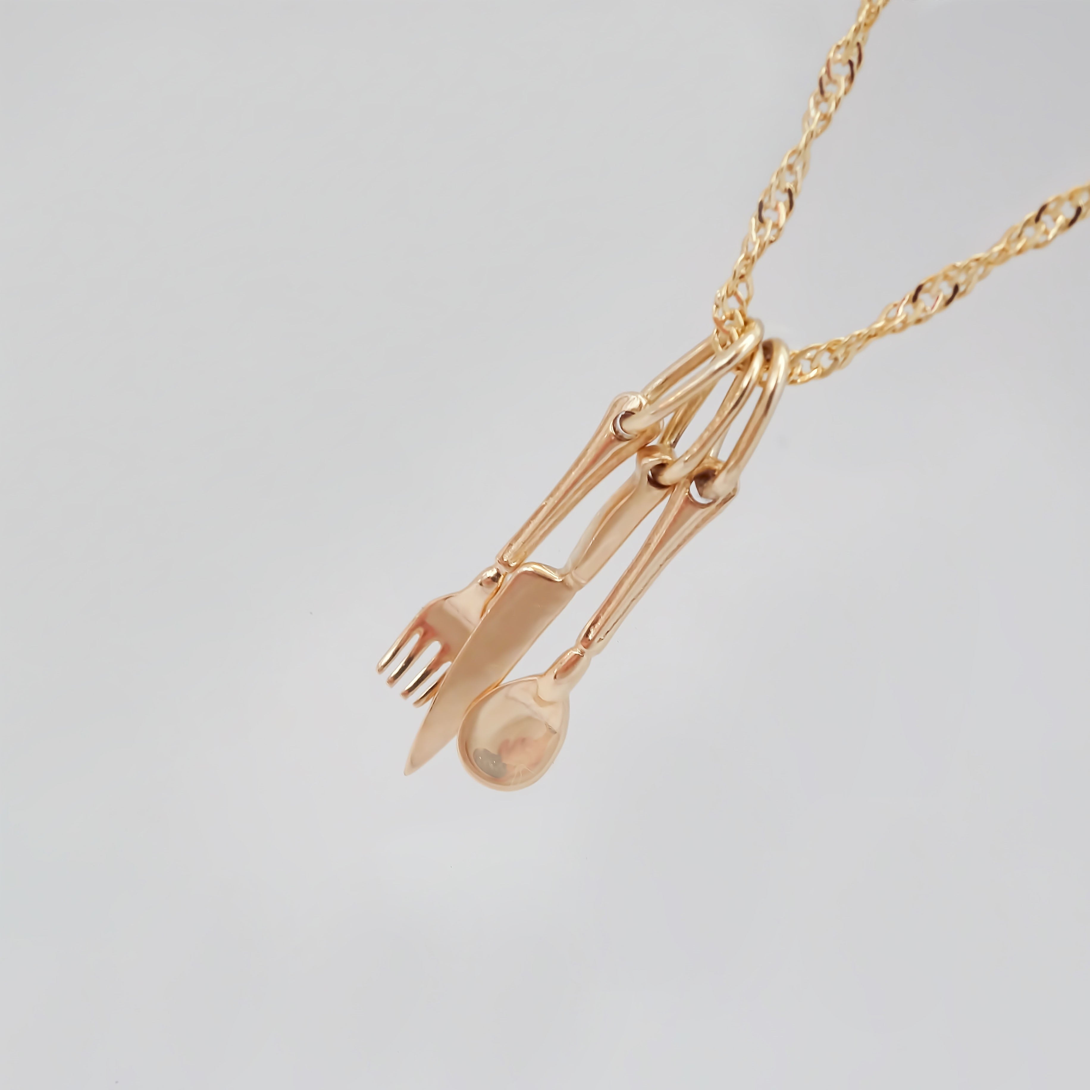 Amor Eterno - Dije Gastronomía Chef Oro Sólido 10k + Cadena de Regalo