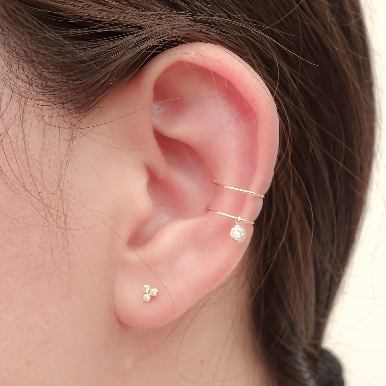 Amor Eterno - Earcuff Bisel / Falsa Perforación / Oro 10k