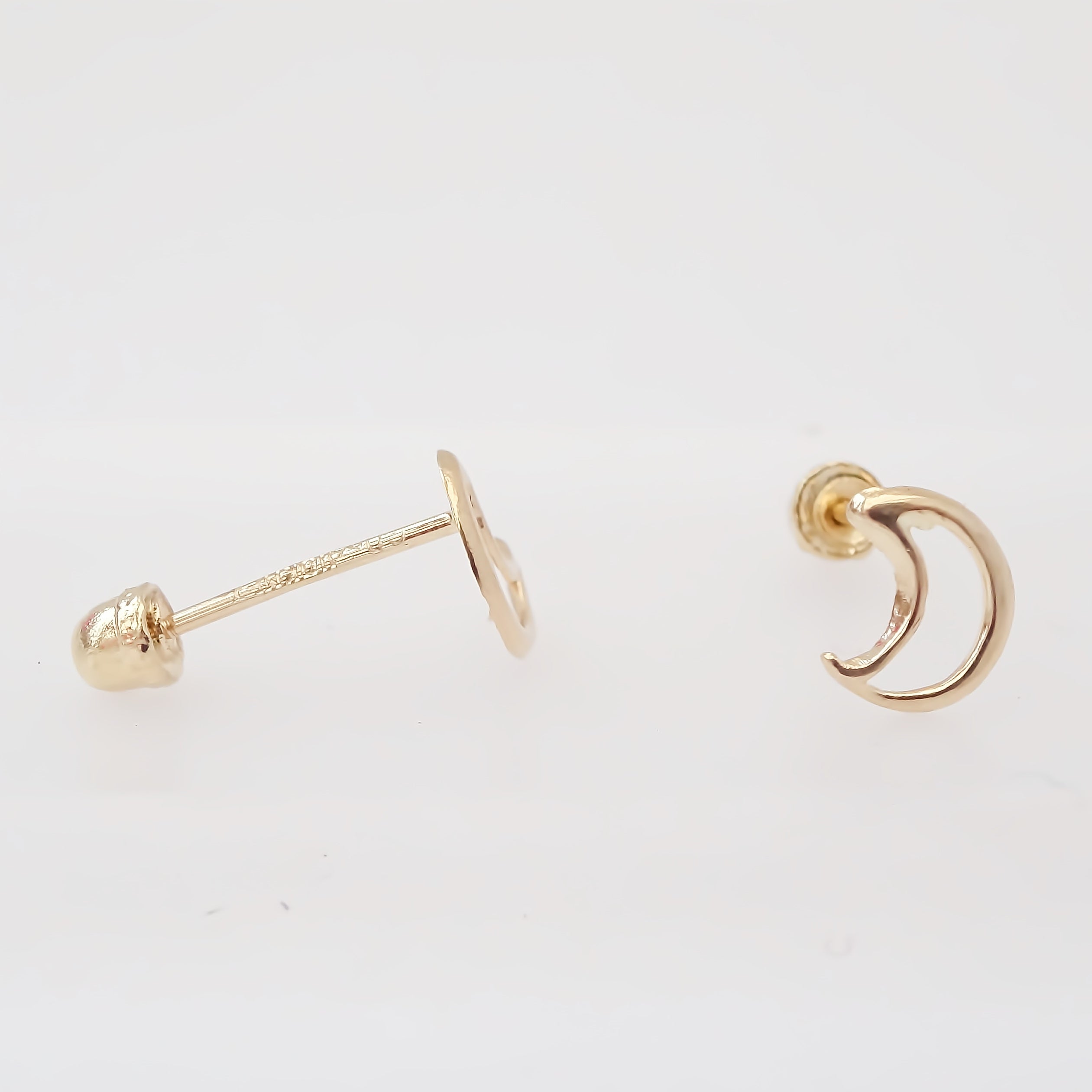 Amor Eterno - Broqueles Luna / Aretes / Oro Sólido 10k