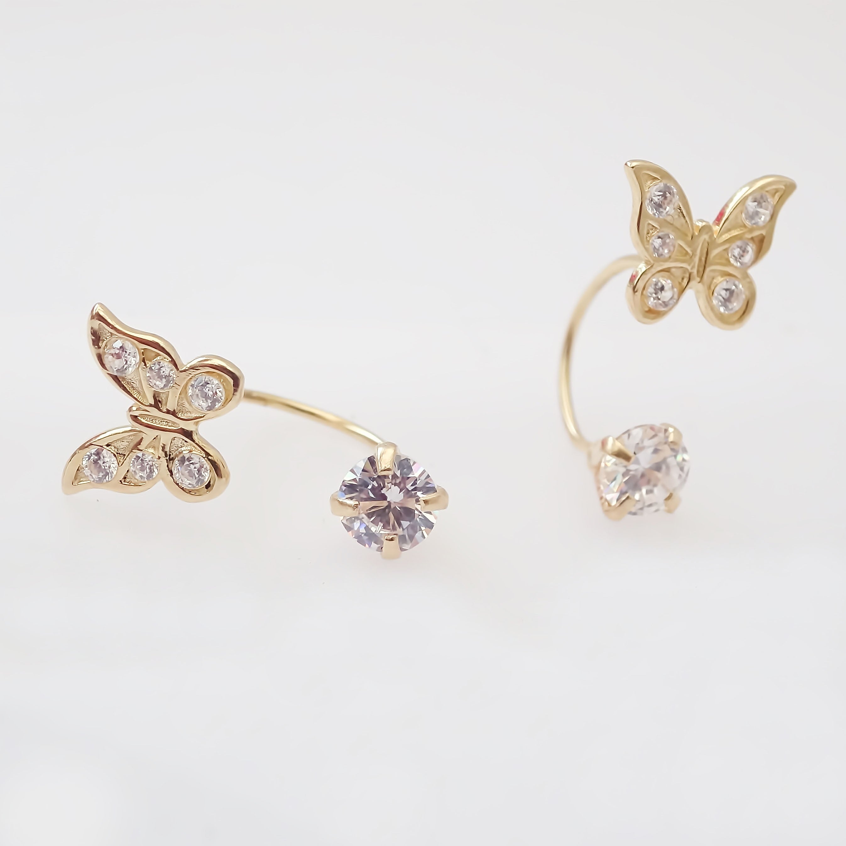 Amor Eterno - Broqueles Mariposa / Aretes / Oro Sólido 10k