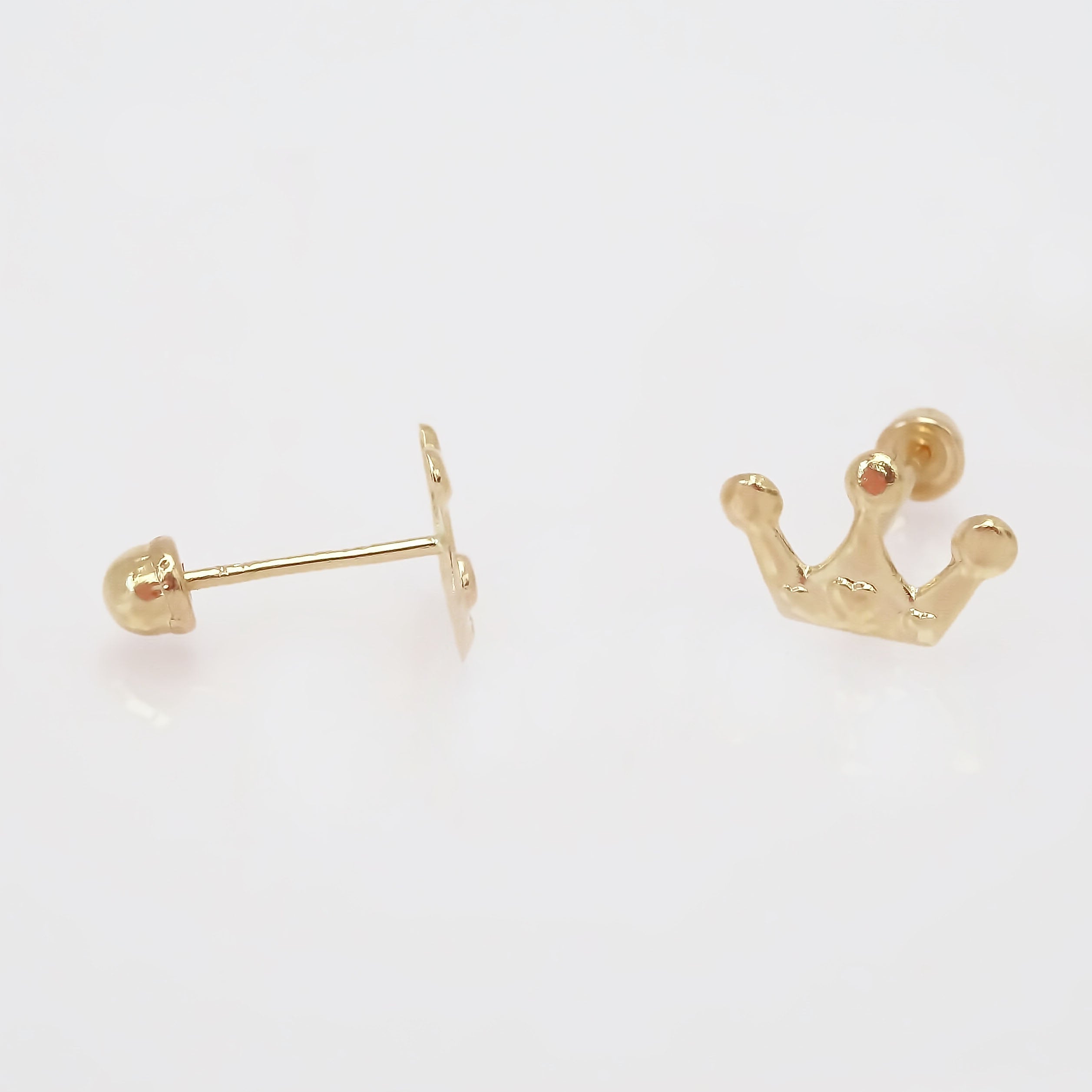 Amor Eterno - Broqueles Tachuela / Aretes / Oro Sólido 10k / Corona