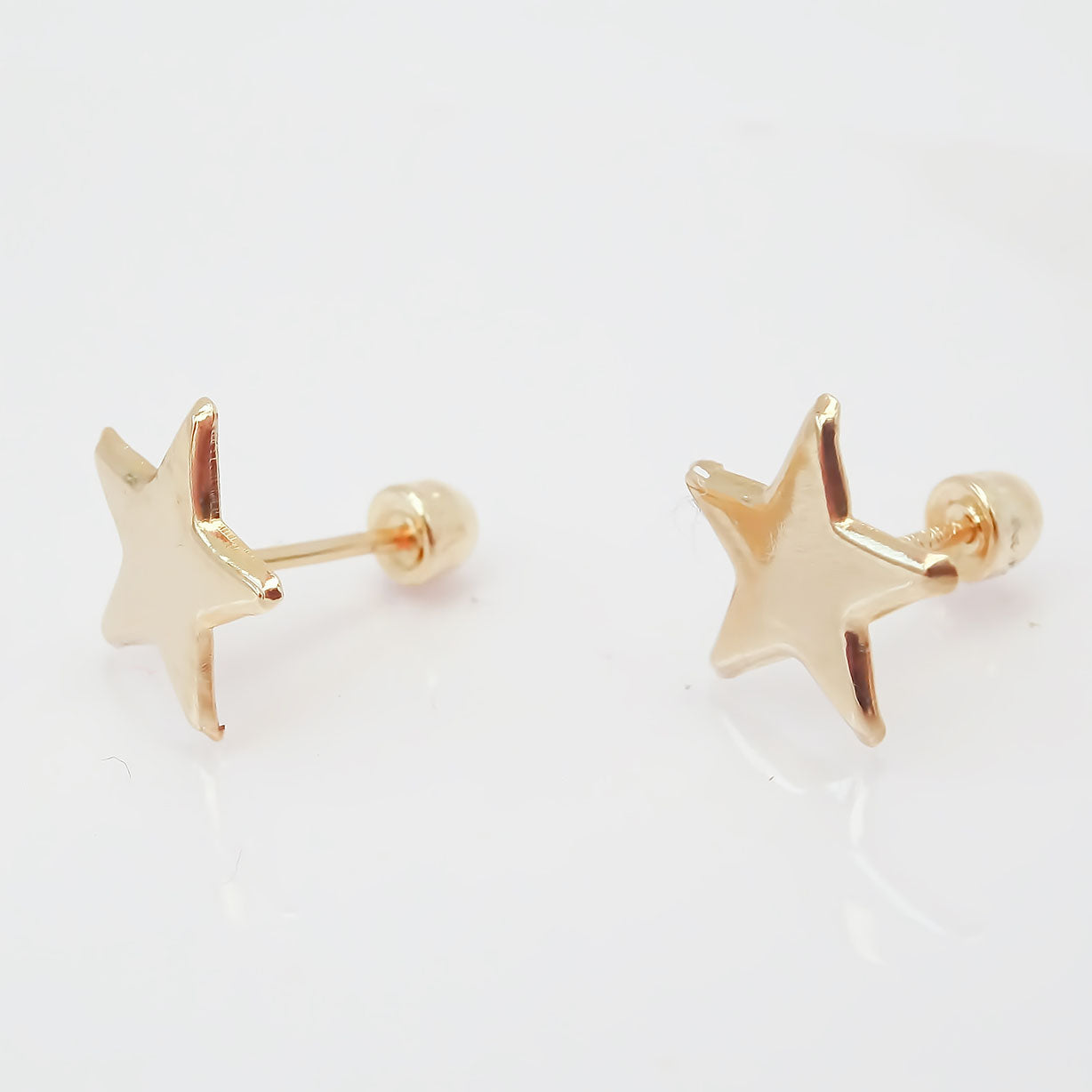 Amor Eterno - Broqueles Tachuela / Aretes / Oro Sólido 10k / Estrella
