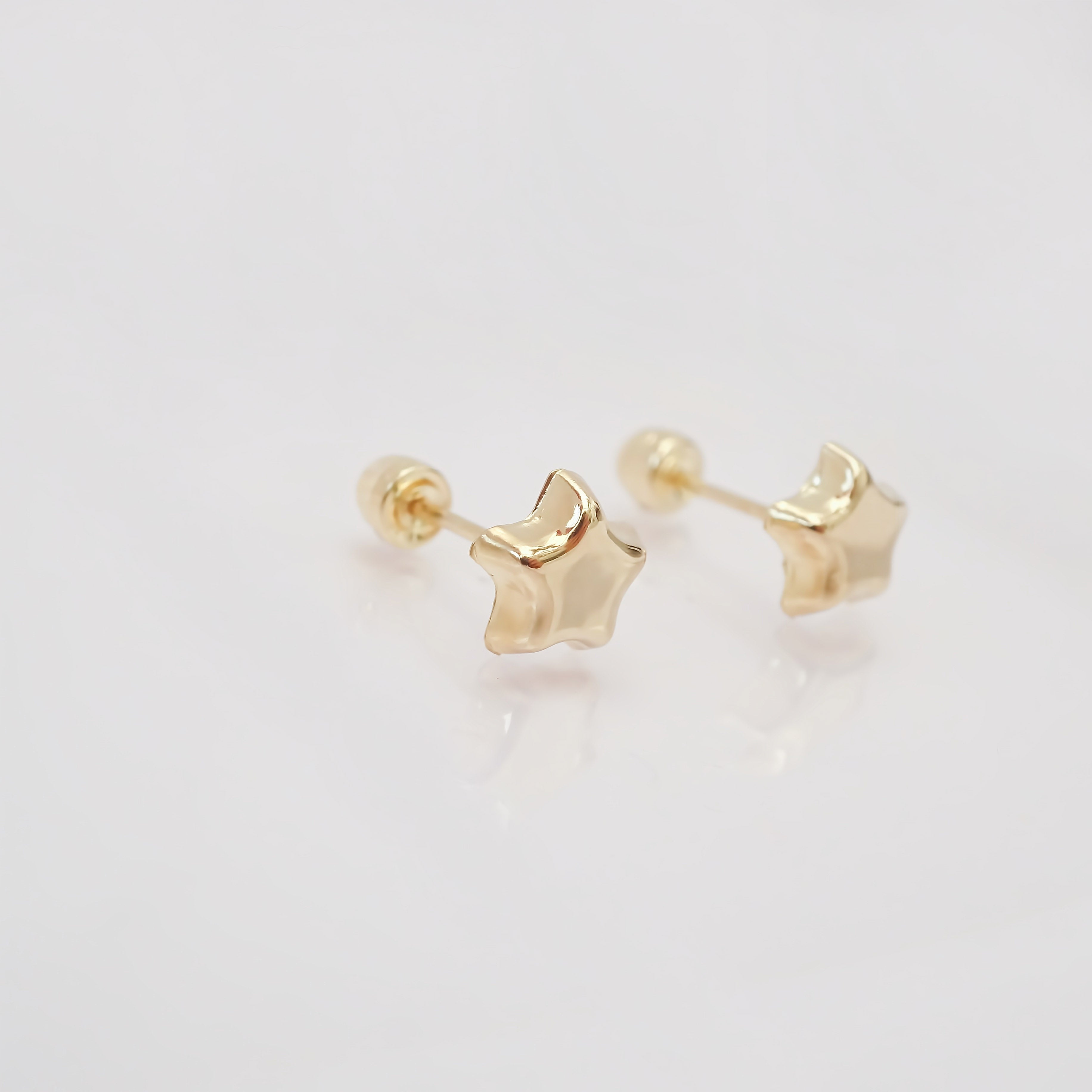 Amor Eterno - Broqueles Estrellita Origami Aretes / Oro 10k