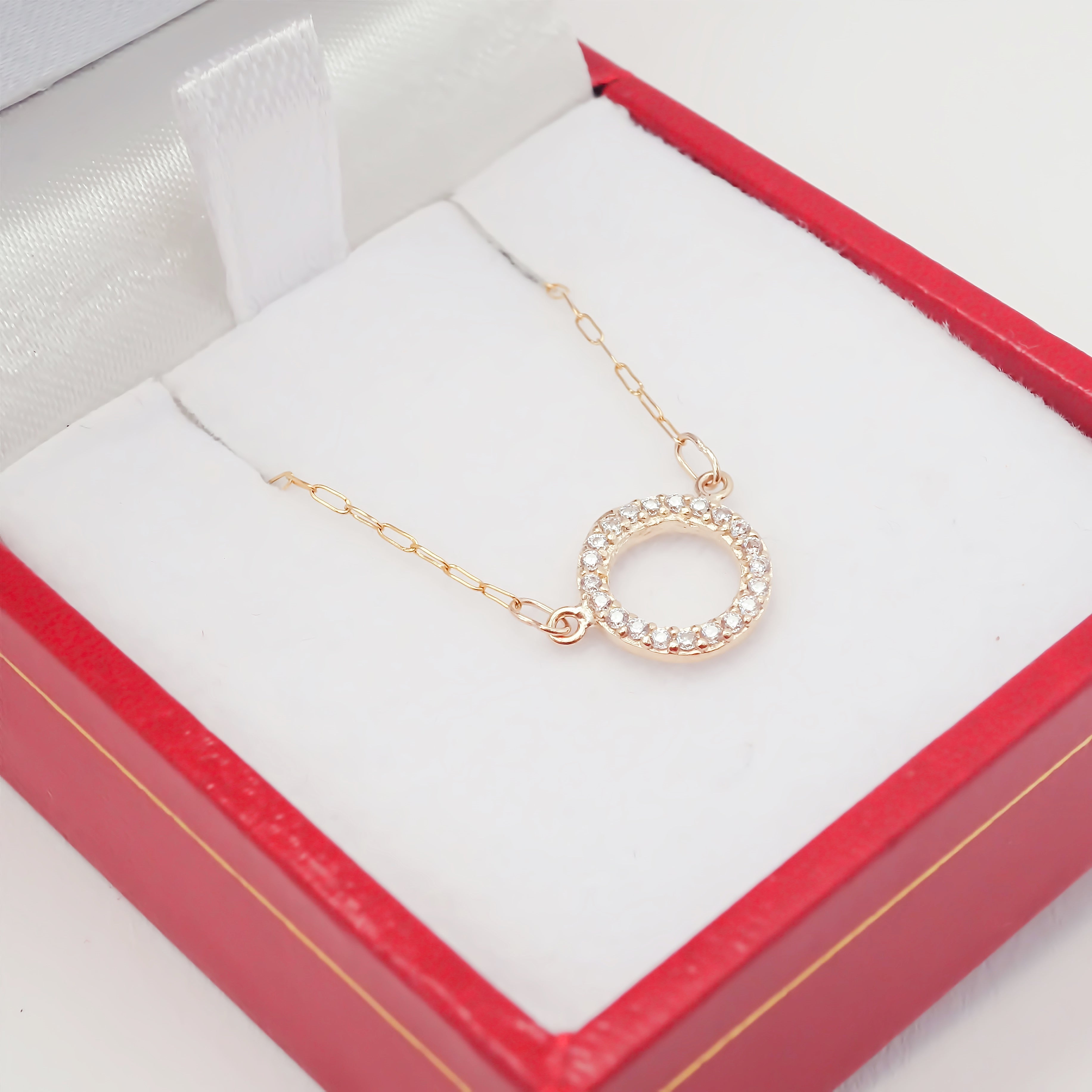 Amor Eterno - Gargantilla Elegante / Circulo Sólido 10k