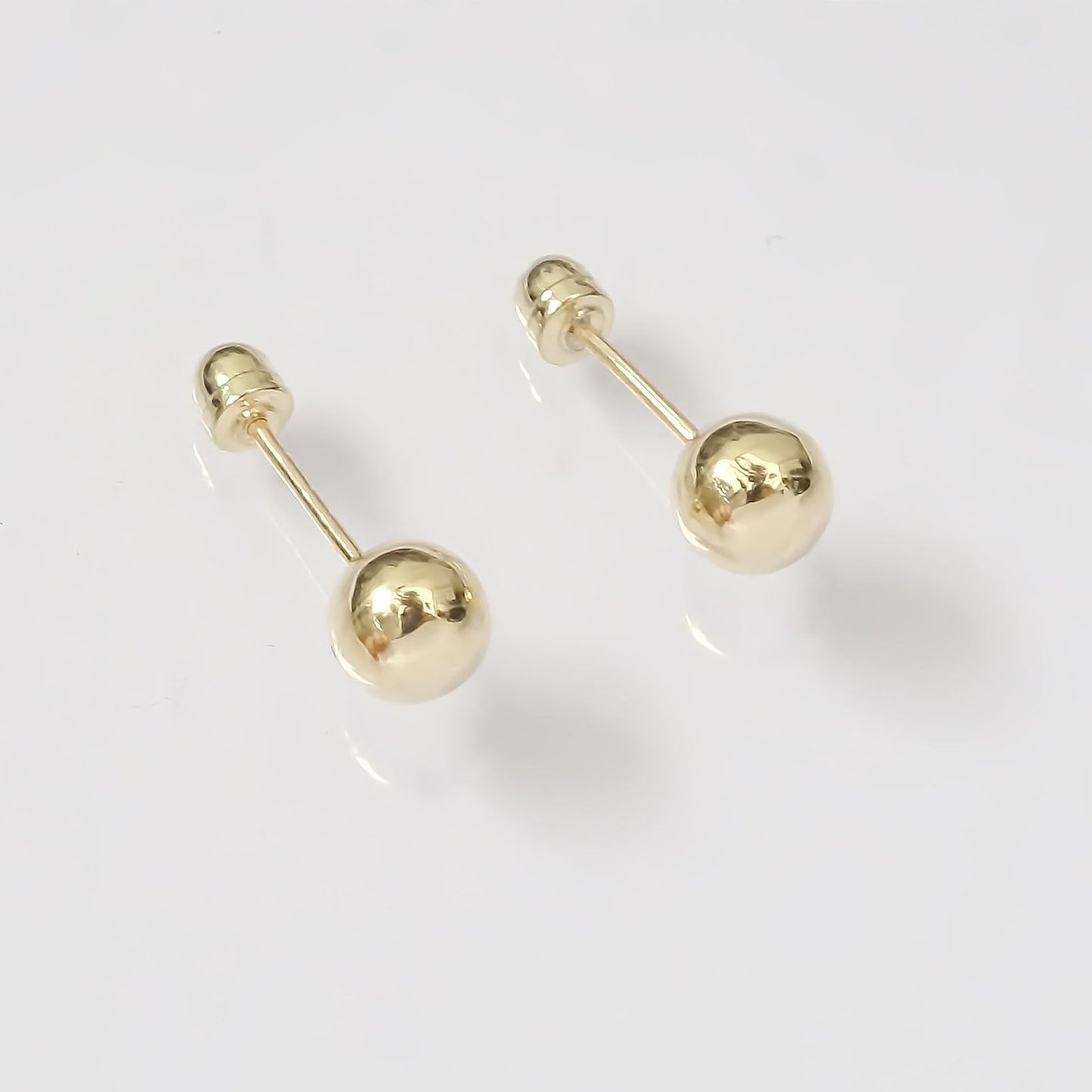 Amor Eterno - Broqueles / Dormilonas 4mm / Aretes / Oro 10k