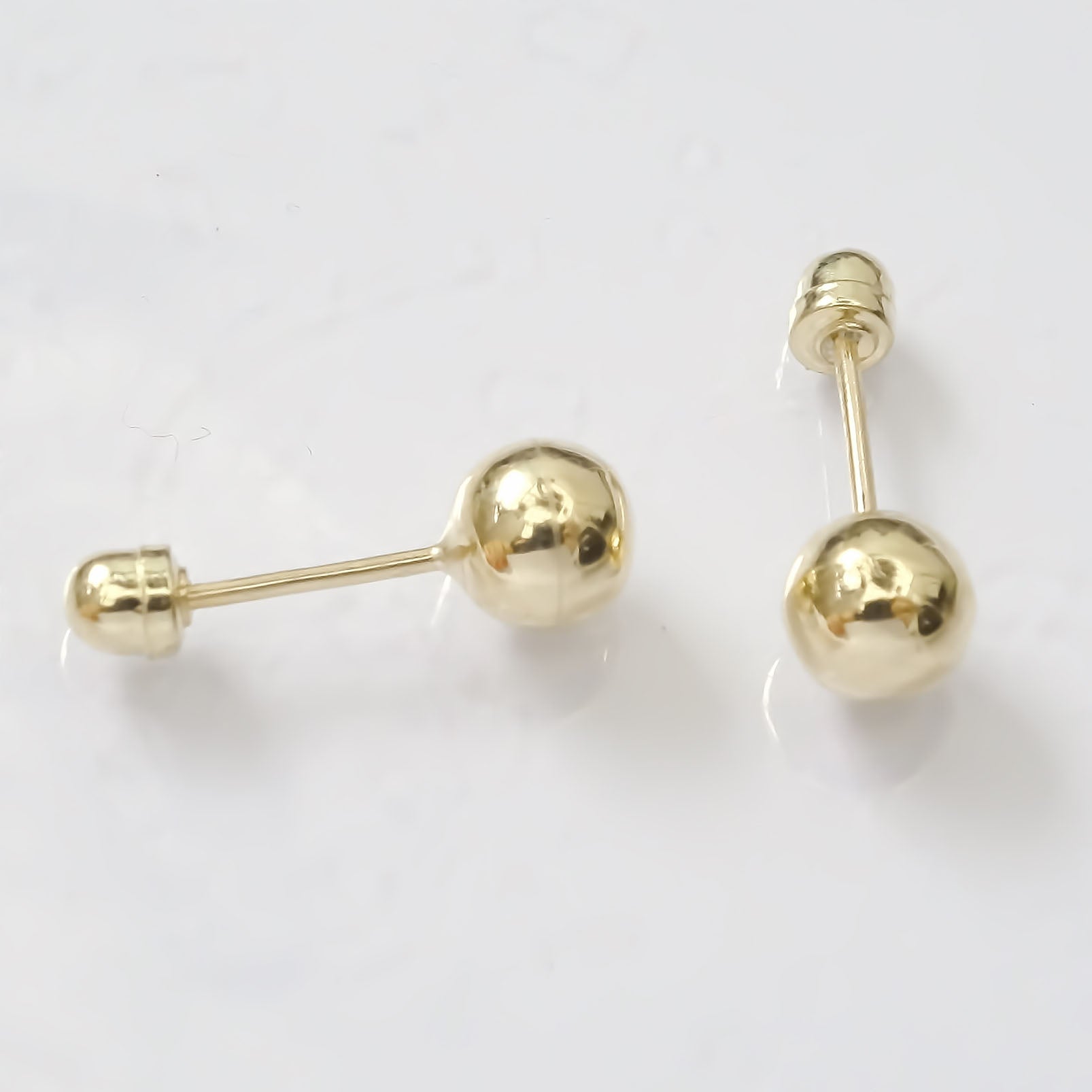 Amor Eterno - Broqueles / Dormilonas 4mm / Aretes / Oro 10k