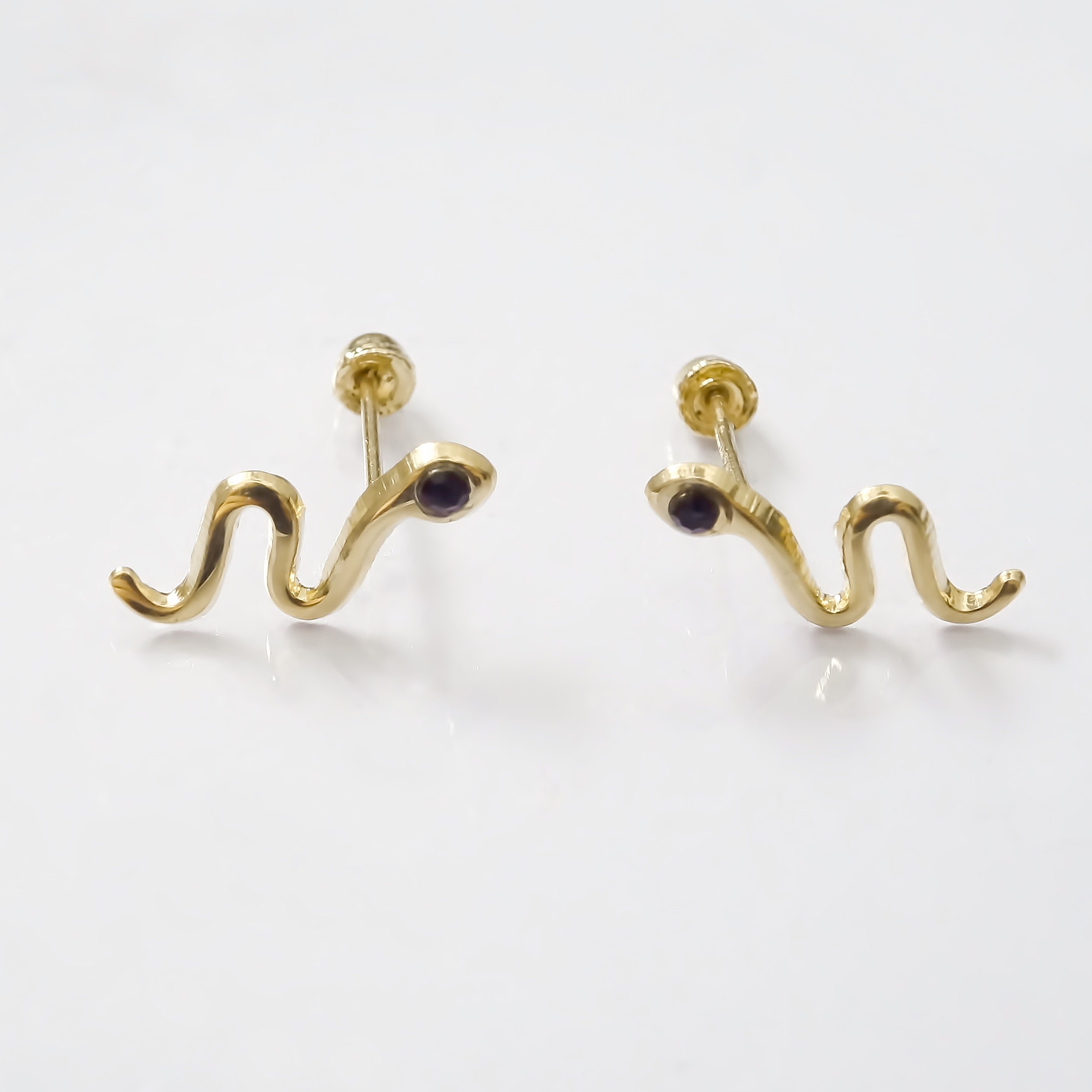 Amor Eterno - Broqueles Serpiente Vibora / Aretes / Oro 10k / Negro