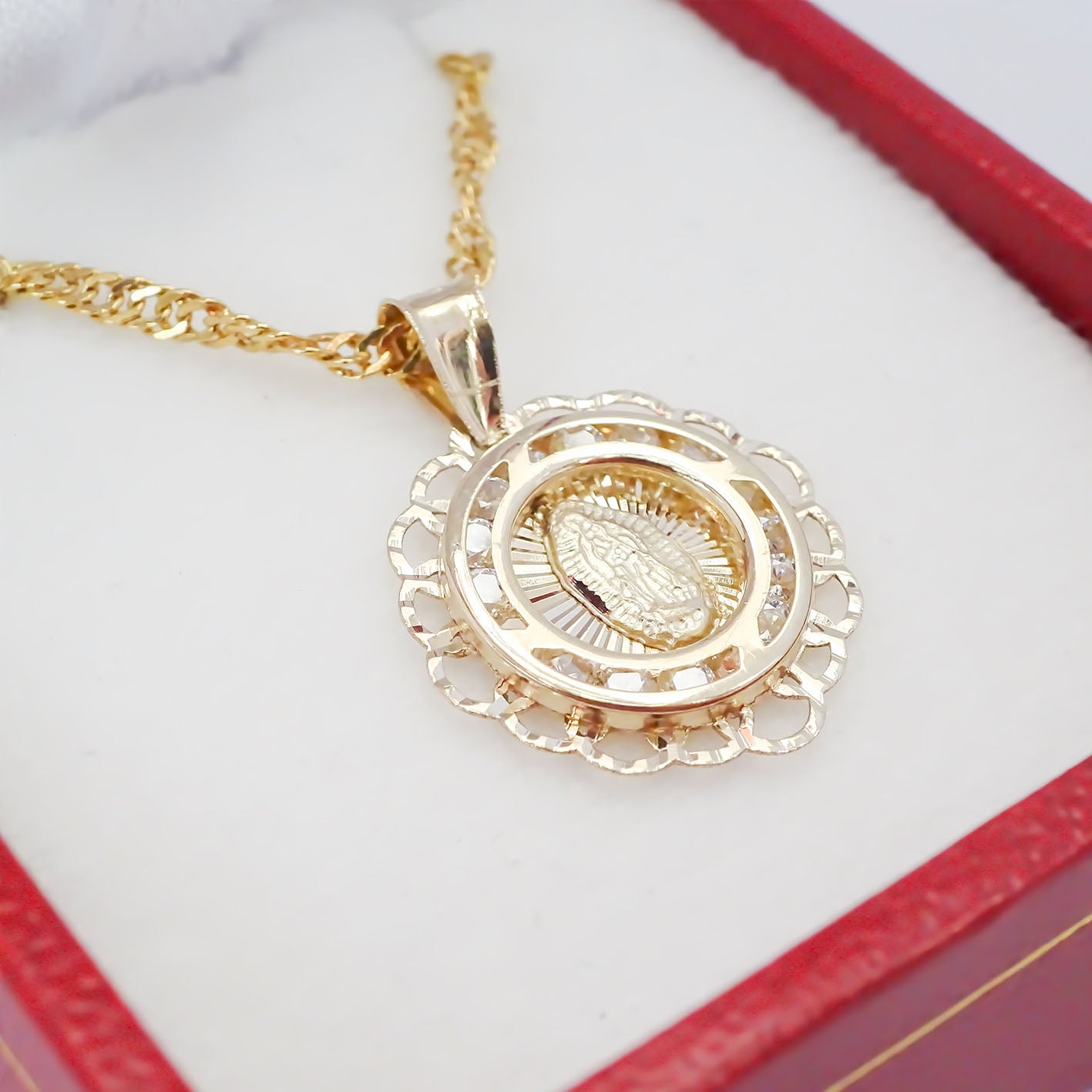 Amor Eterno - Medalla Virgen Flor Oro Sólido + Cadena Regalo