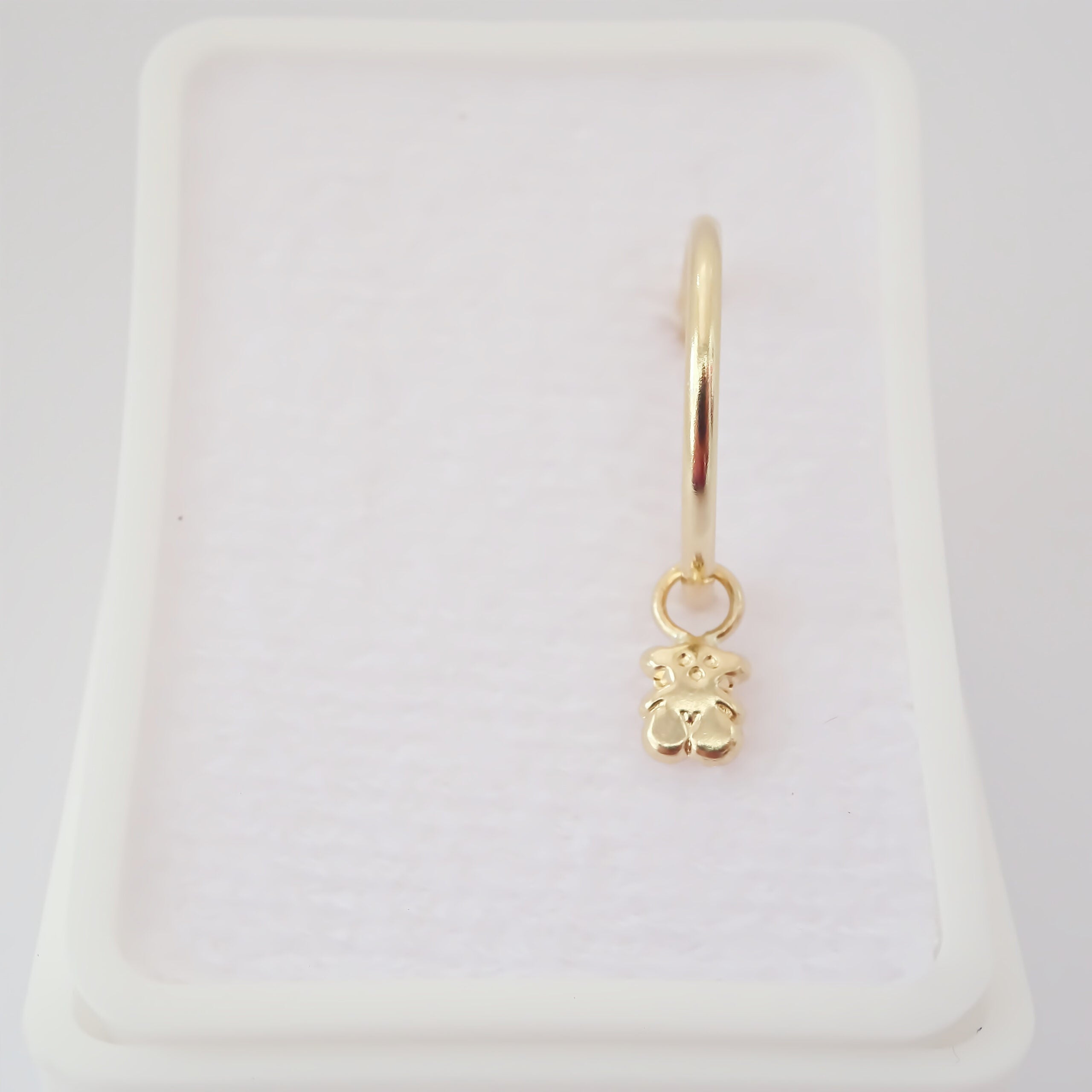 Dije con arracada Osito Oro 10k.