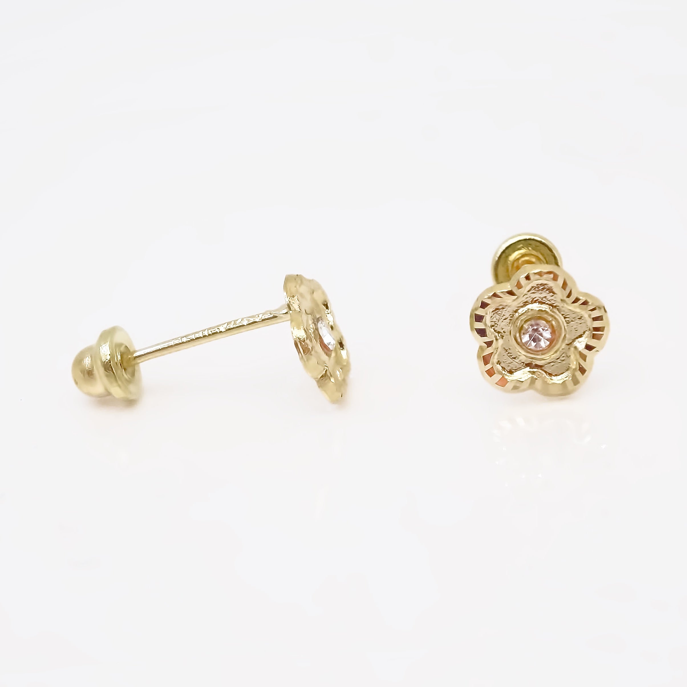 Amor Eterno - Broqueles Margarita Facetada / Aretes Oro 10k