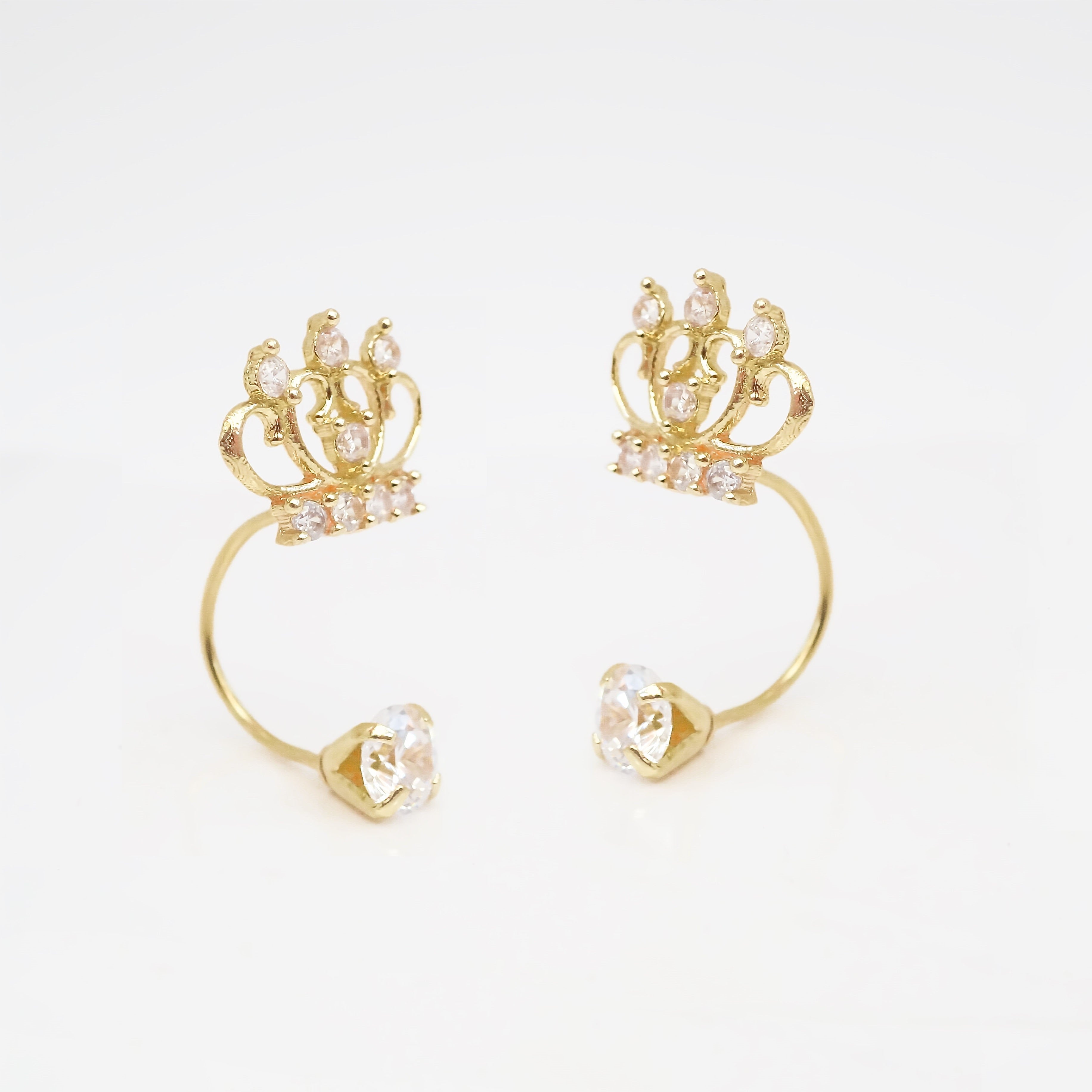 Amor Eterno - Broqueles Curvos Corona / Aretes Oro 10k