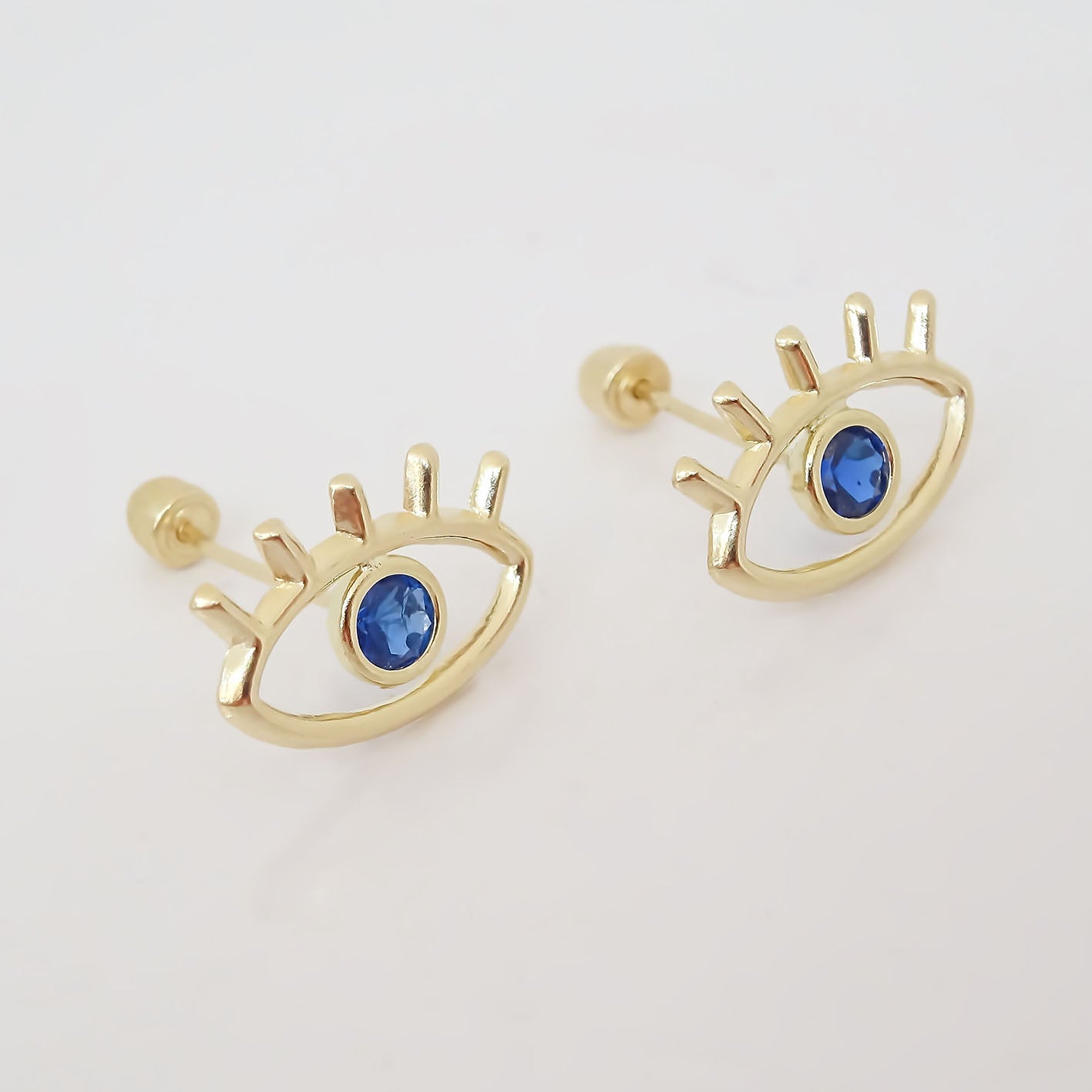 Amor Eterno - Broqueles Ojo Turco Pestañas Bebé / Oro 10k