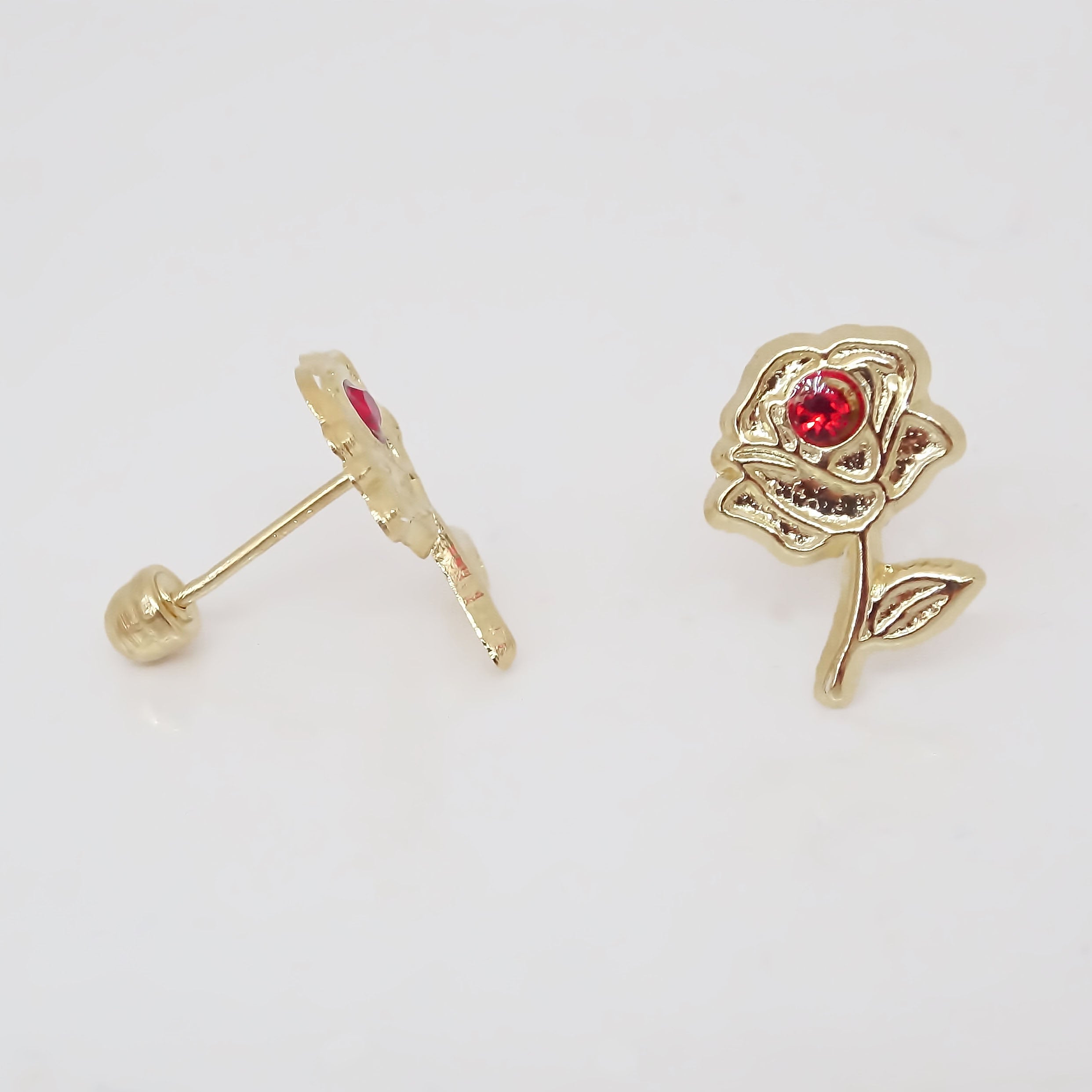 Amor Eterno - Broquel Rosa La Bella Y La Bestia Aretes Oro 10k