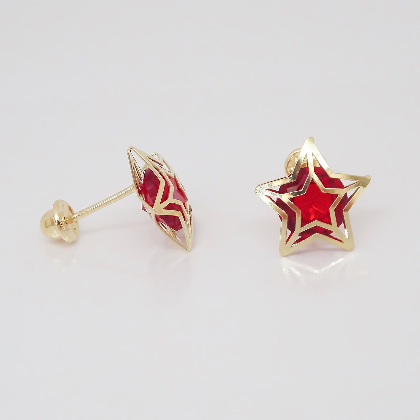 Amor Eterno - Broqueles Estrella Tecno / Aretes / Oro 10k