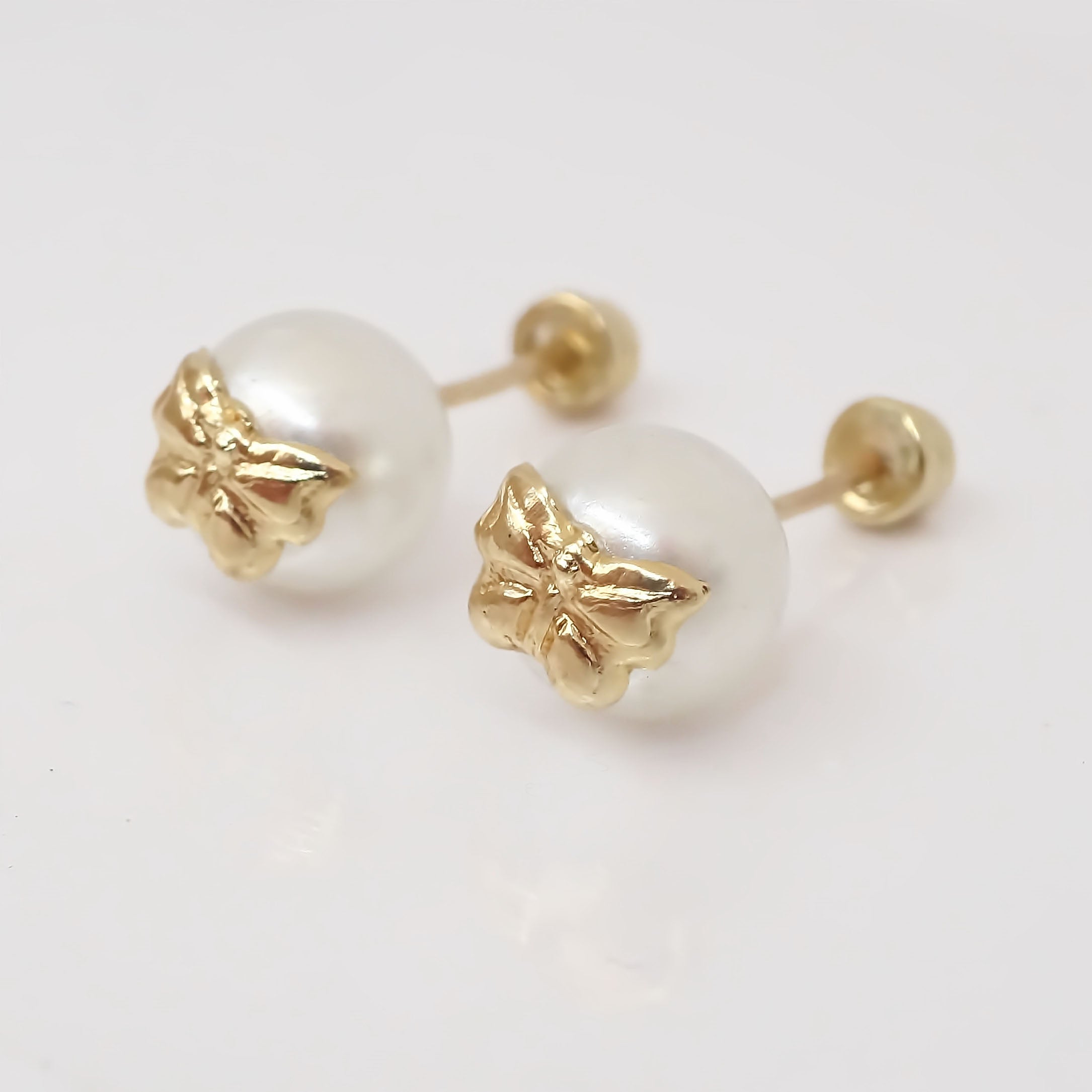 Amor Eterno - Broqueles Perla Mariposa / Aretes / Oro 10k