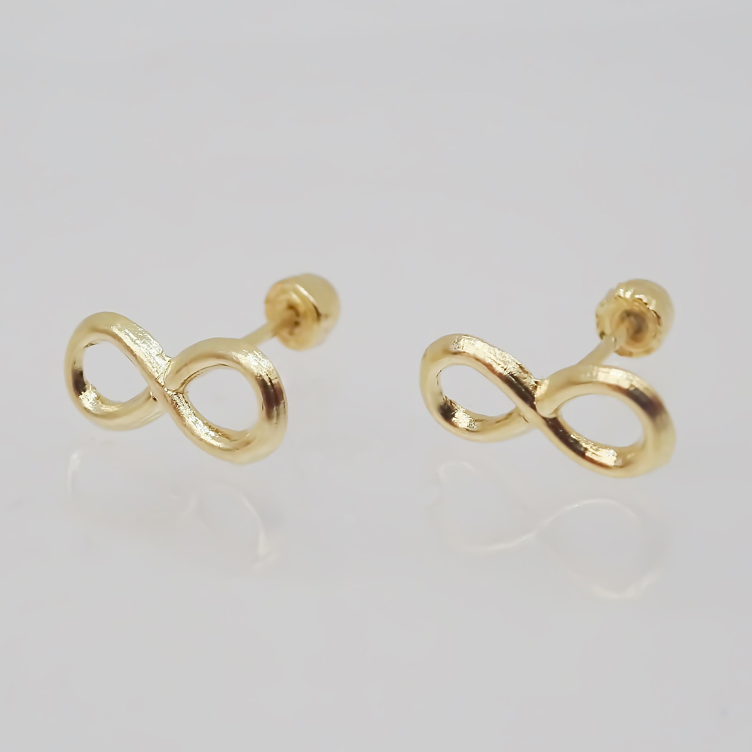 Amor Eterno - Broqueles / Infinito Liso / Aretes Oro 10k