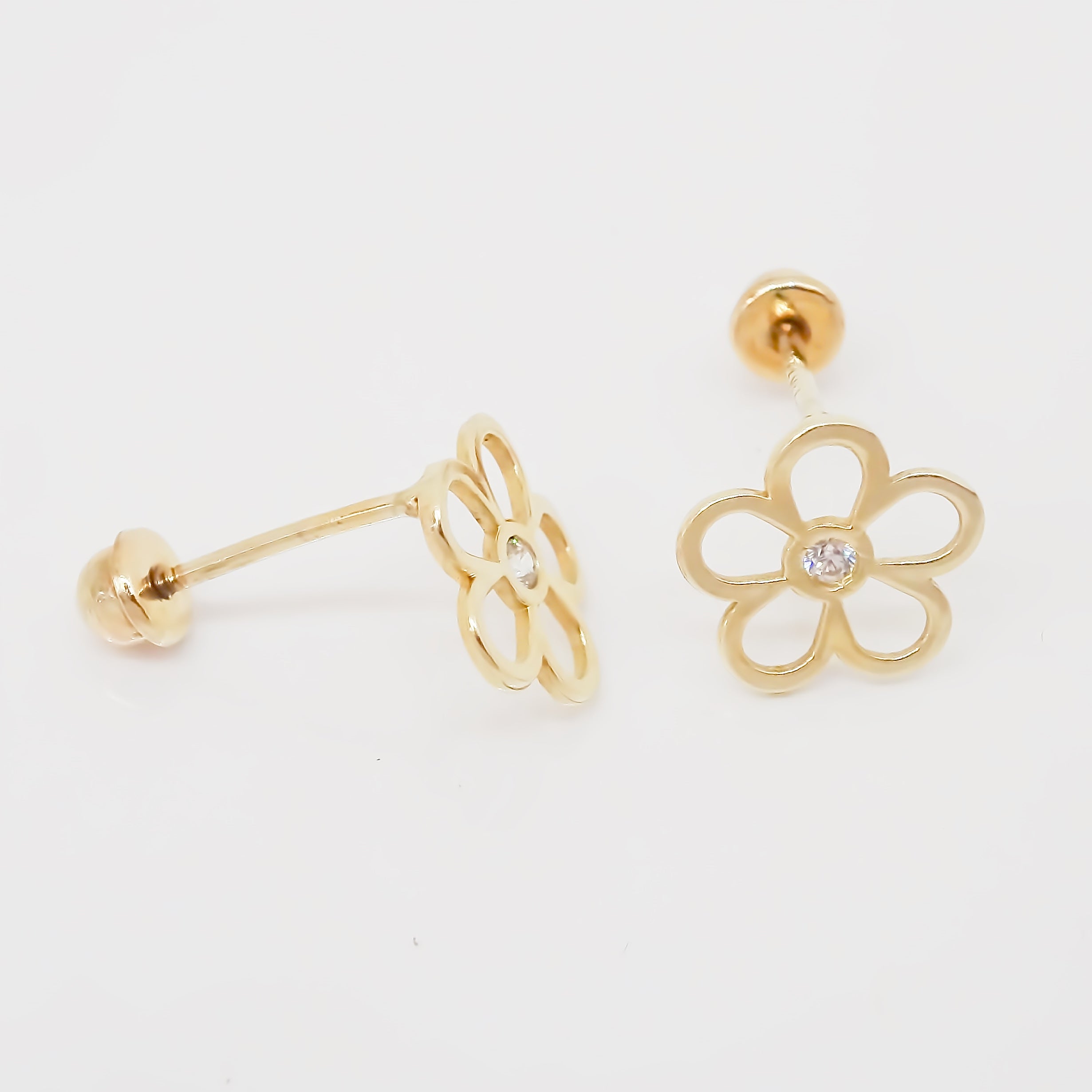 Amor Eterno - Broqueles Margarita Silueta / Aretes / Oro 10k
