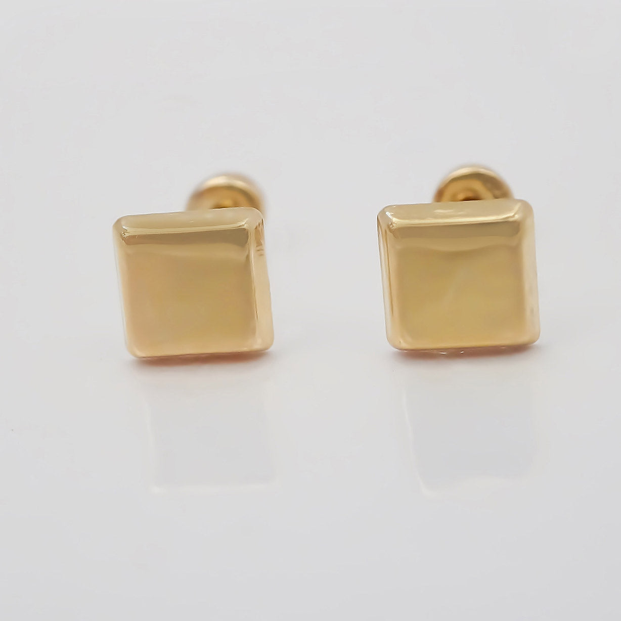 Amor Eterno - Broqueles Cuadro / Aretes / Oro Sólido 10k