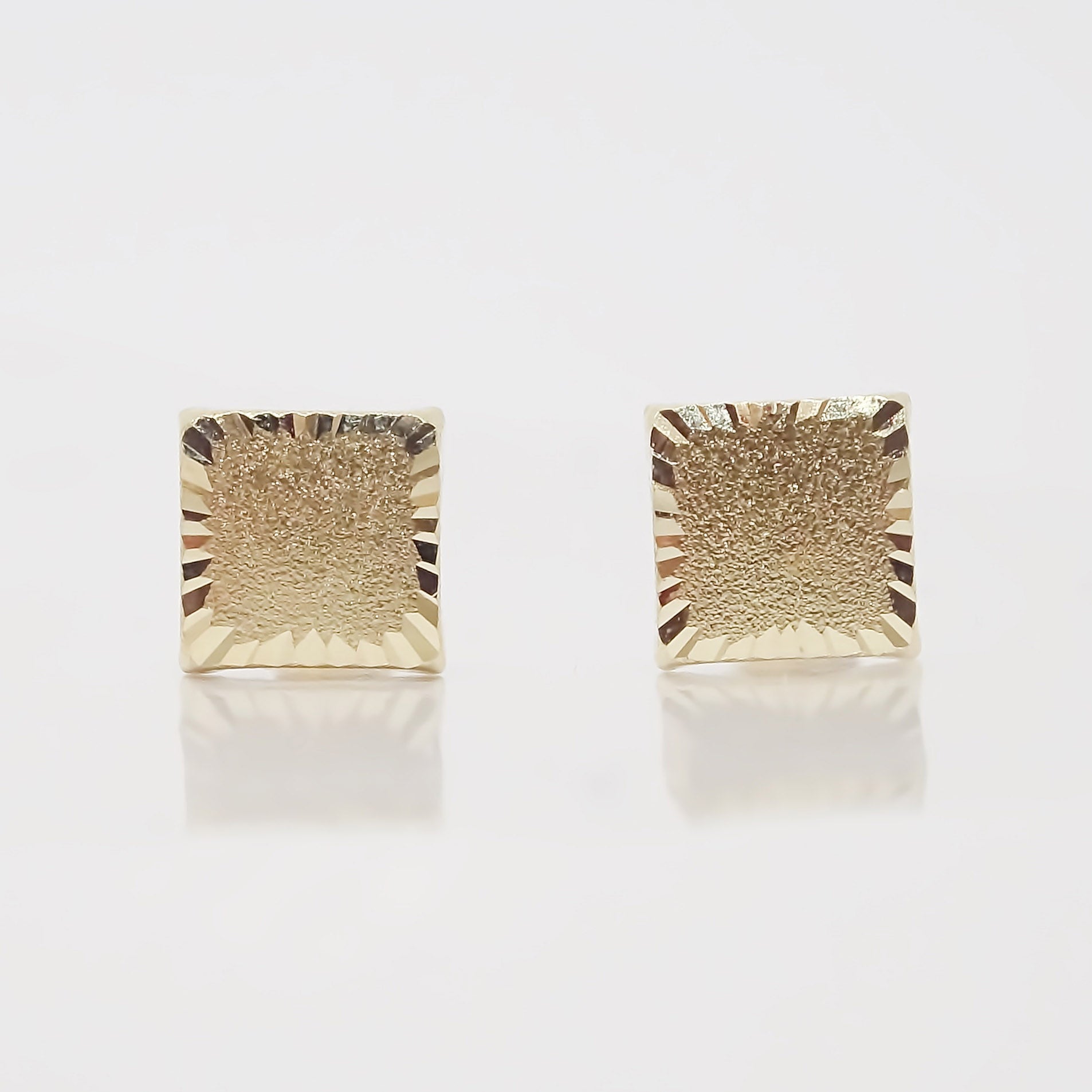 Amor Eterno - Broqueles Cuadrado Azucarado / Aretes Oro 10k
