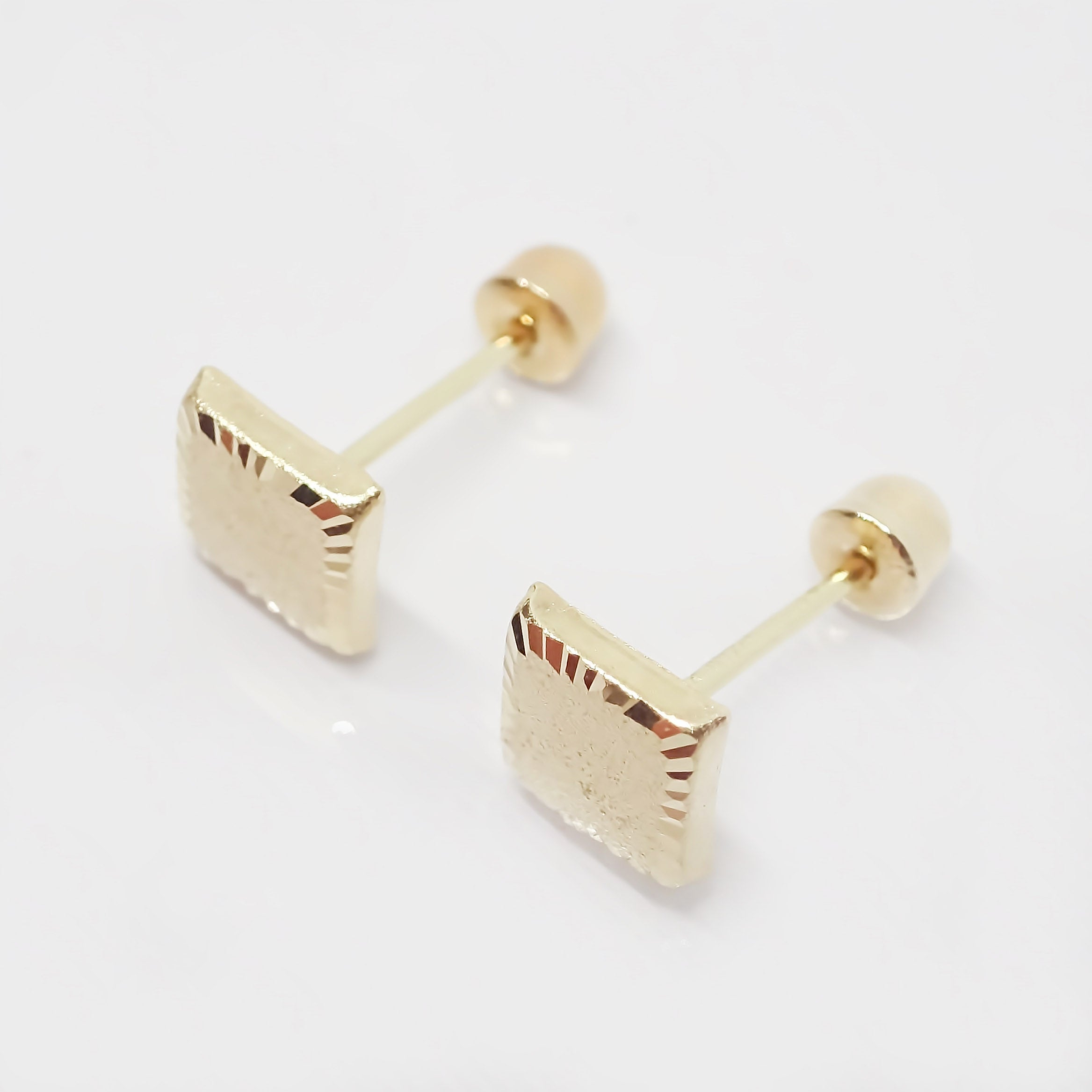 Amor Eterno - Broqueles Cuadrado Azucarado / Aretes Oro 10k
