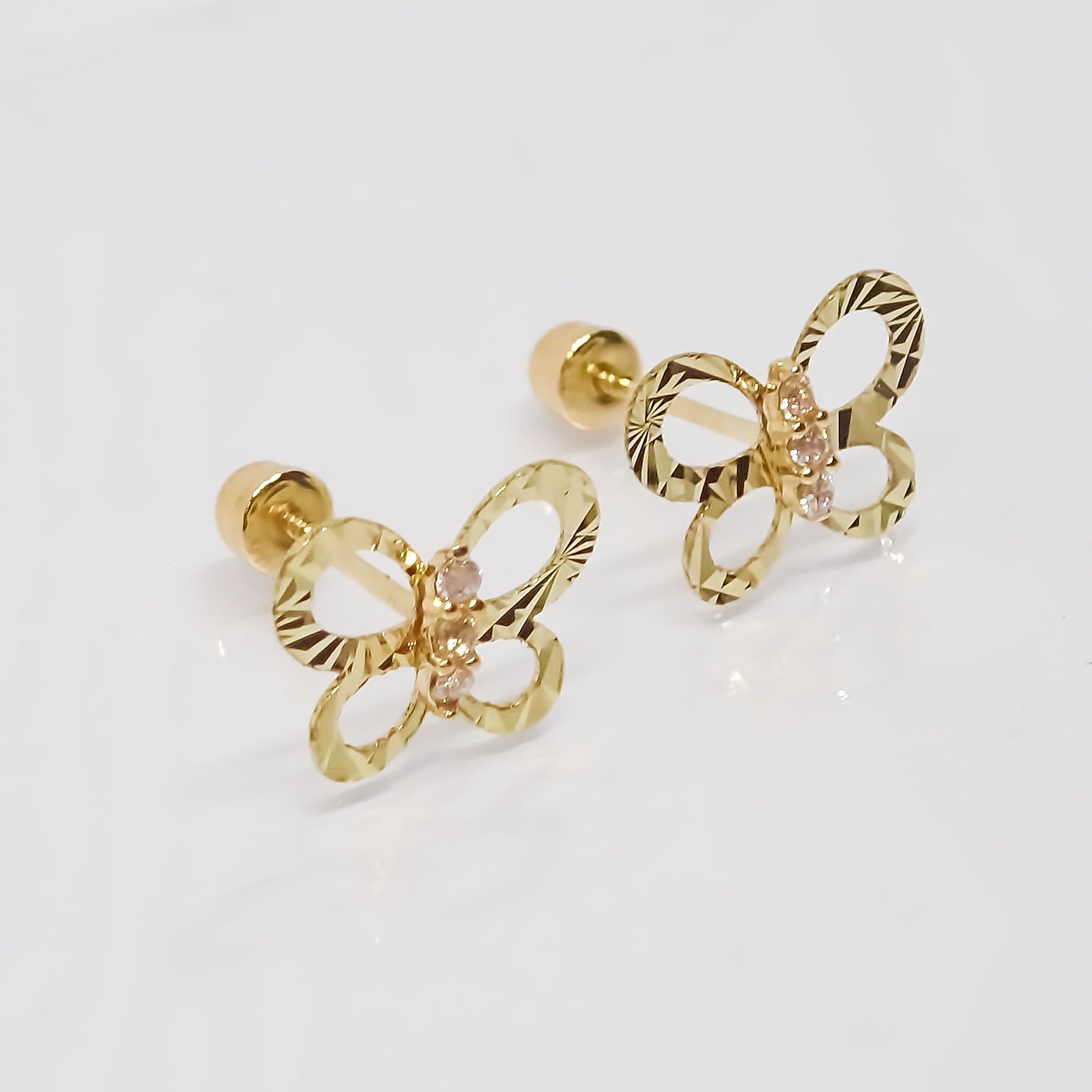 Amor Eterno - Broqueles / Mariposa Brillante Aretes Oro 10k