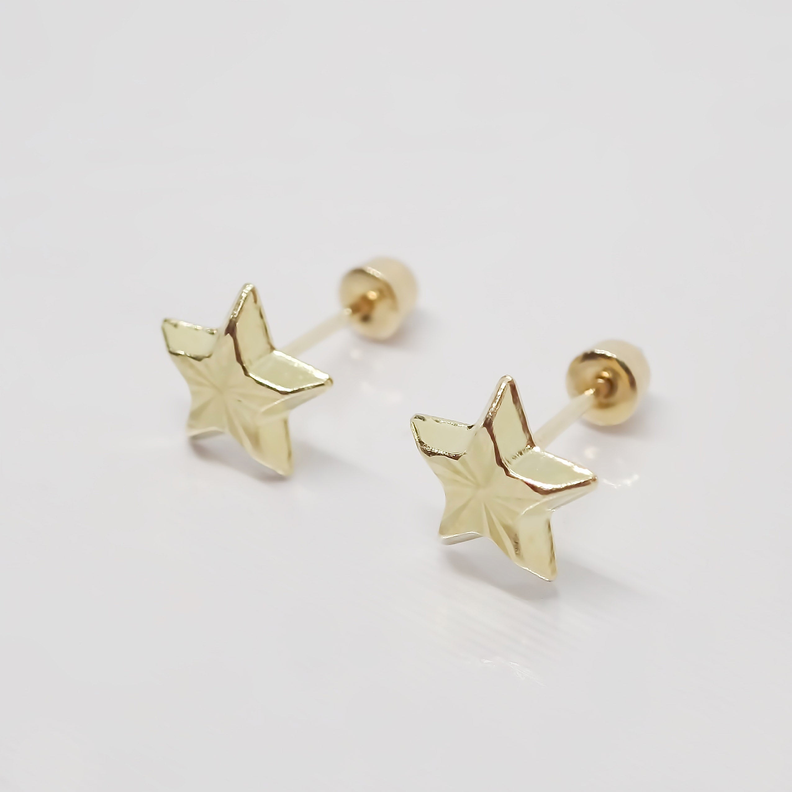 Amor Eterno - Broqueles/Estrella Facetada Oro 10k