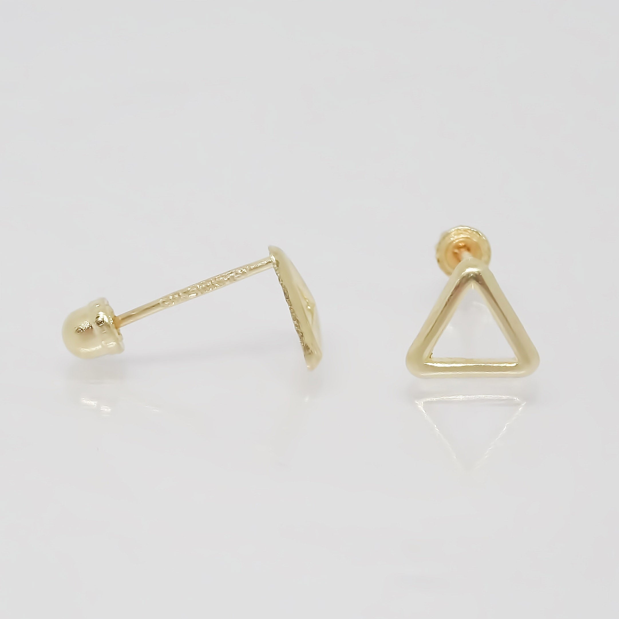 Amor Eterno - Broqueles Triángulo Silueta / Aretes / Oro 10k
