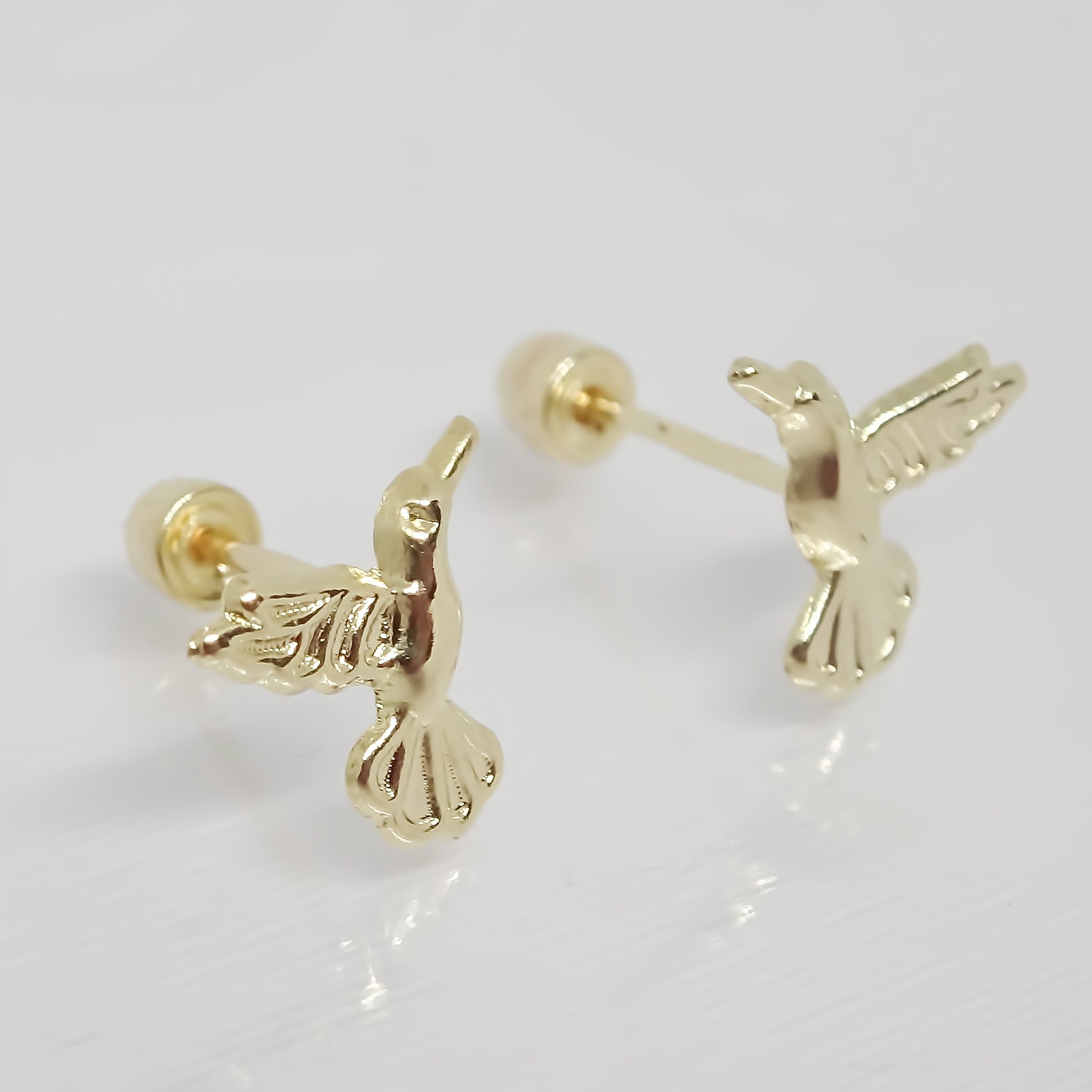 Amor Eterno - Broqueles Aretes Colibrí Fly / Oro 10k