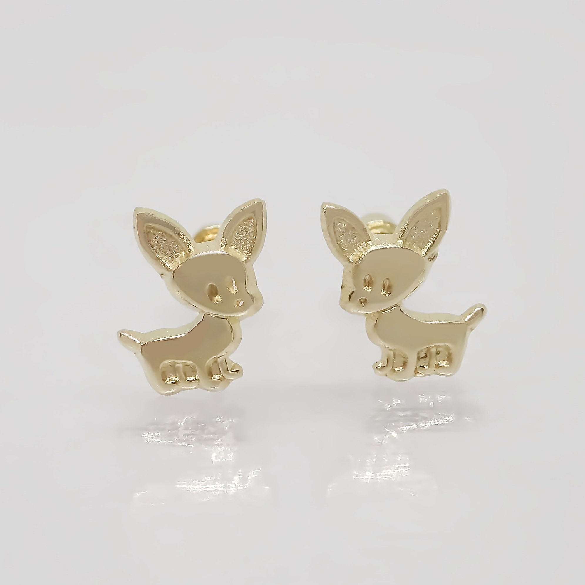 Amor Eterno - Broqueles Aretes / Perrito Chihuahua / Oro 10k