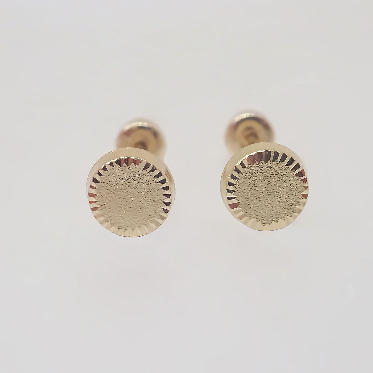 Amor Eterno - Broqueles / Circulo Azucarado Bebé 4mm Oro 10k