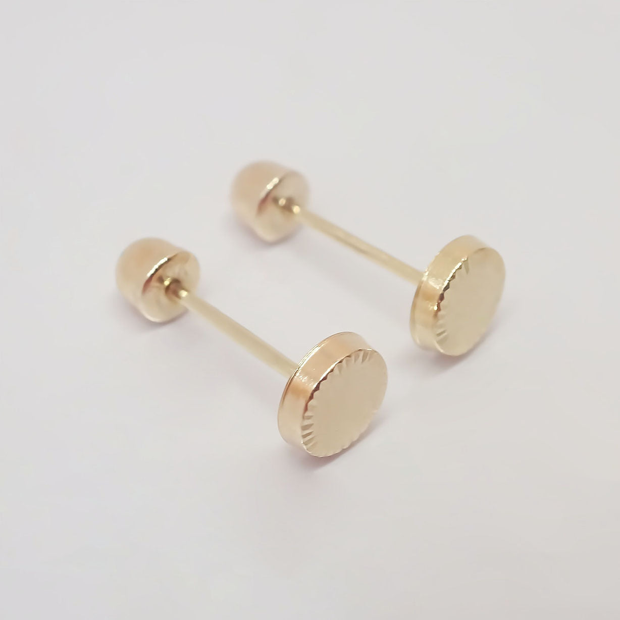 Amor Eterno - Broqueles / Circulo Azucarado Bebé 4mm Oro 10k