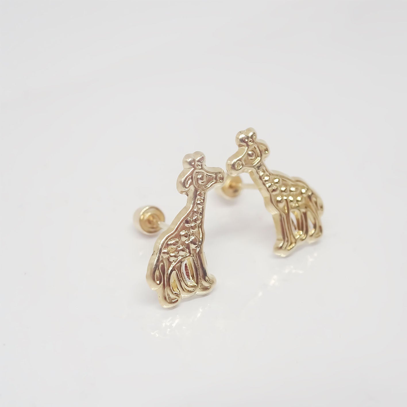 Amor Eterno - Broqueles Aretes / Jirafa / Oro 10k