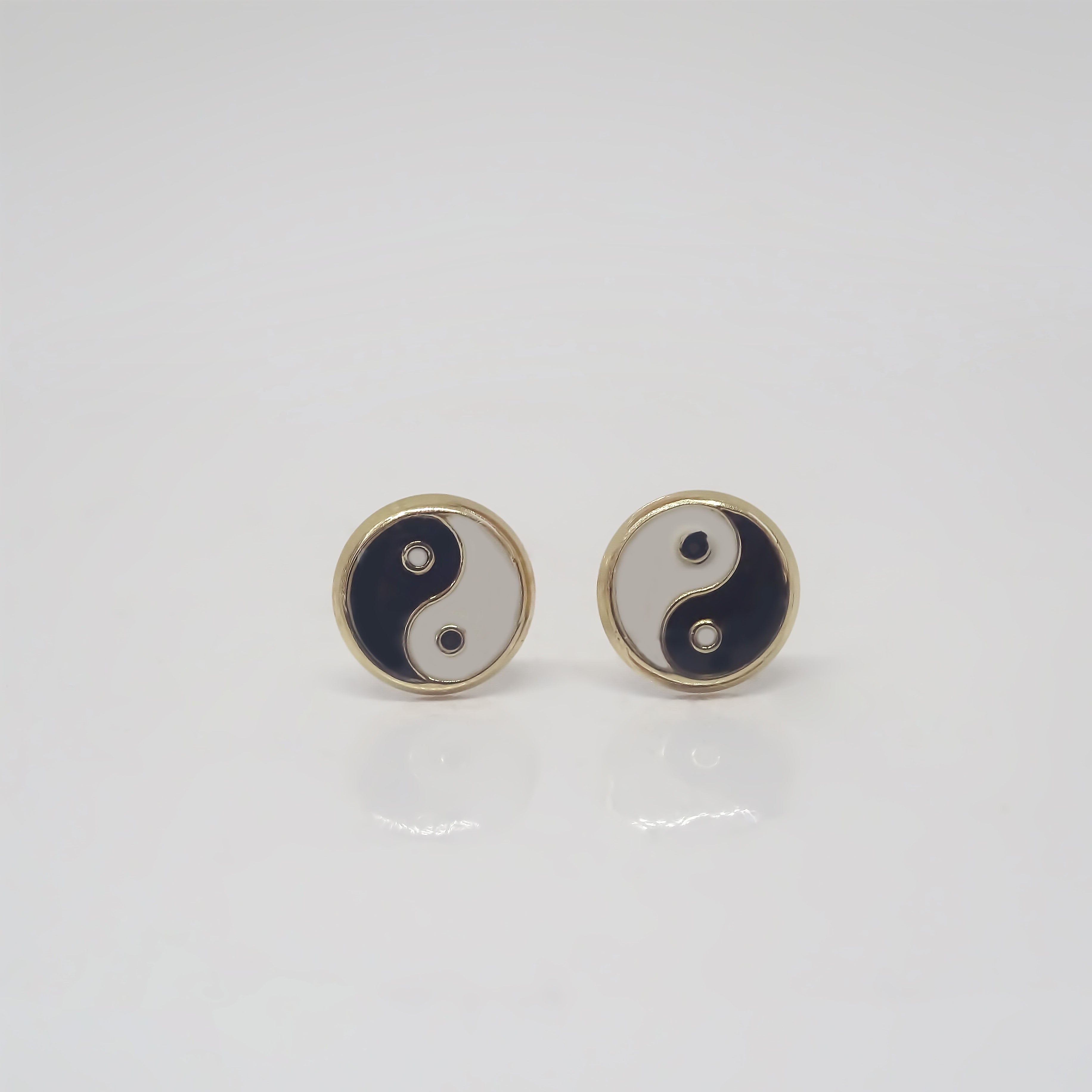 Amor Eterno - Broqueles Ying Yang / Aretes / Oro 10k