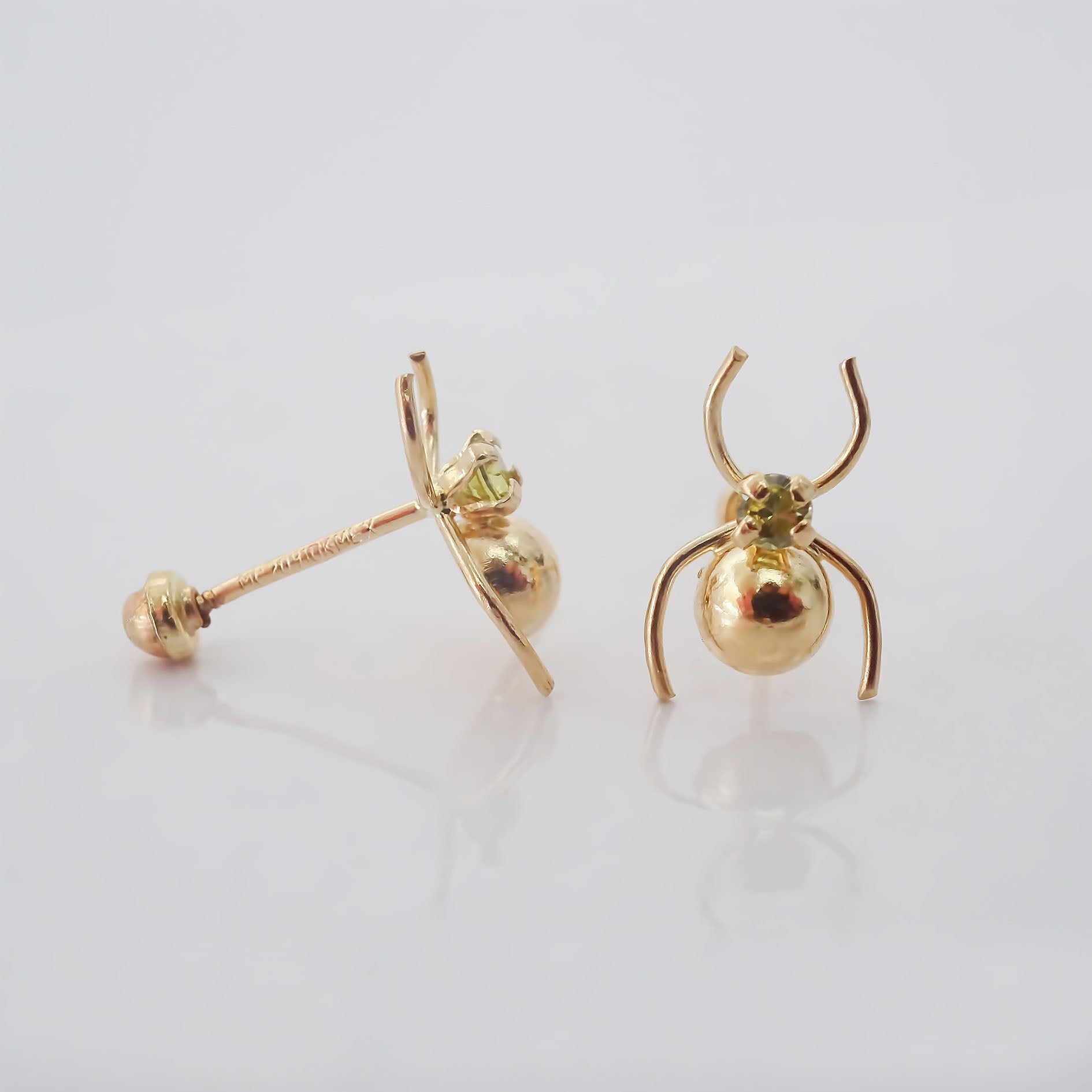 Amor Eterno - Broqueles Deluxe Araña / Aretes / Oro 10k